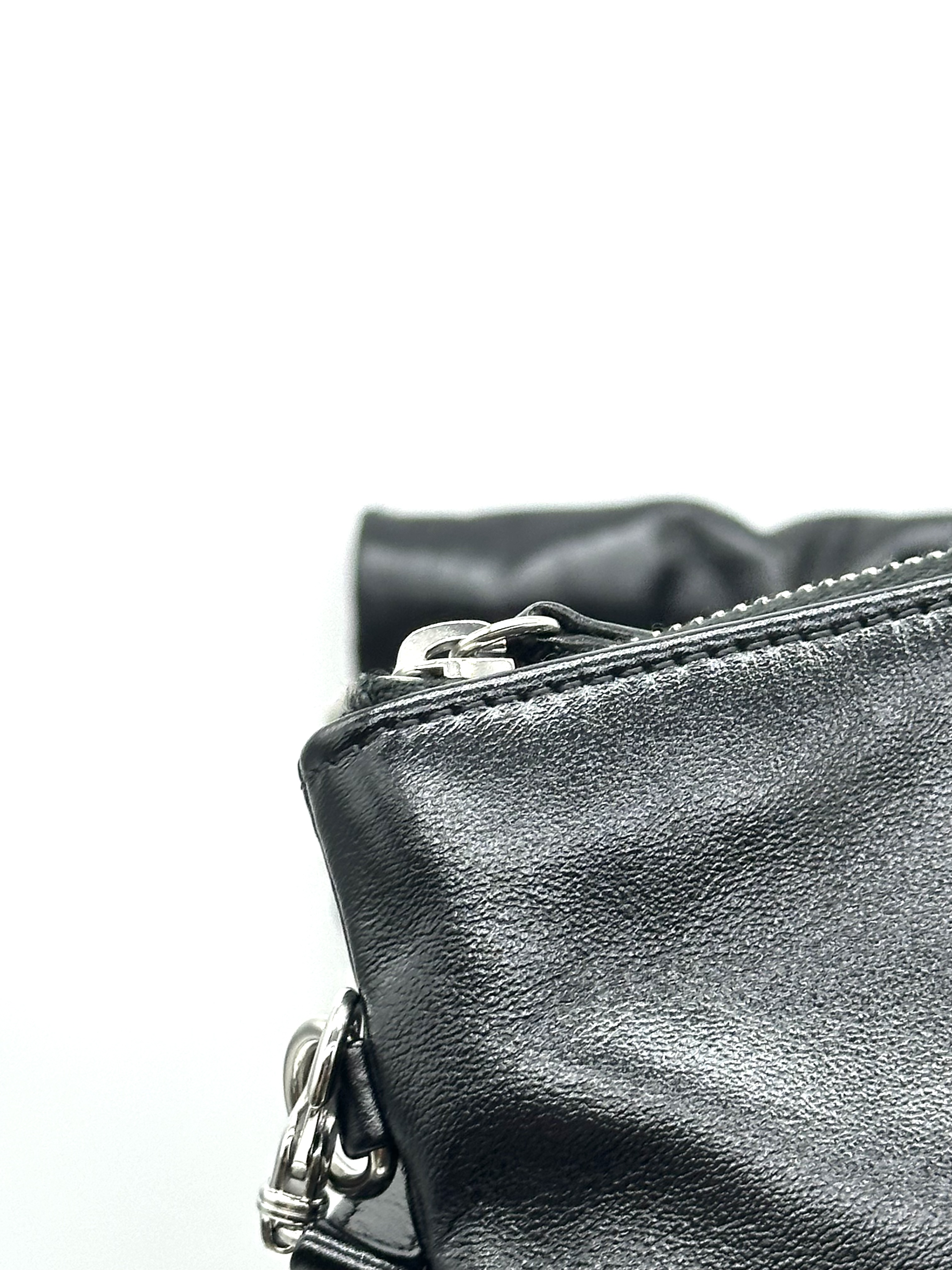 Pre-Owned CHANEL 22 Bag / Product Code: 26052408