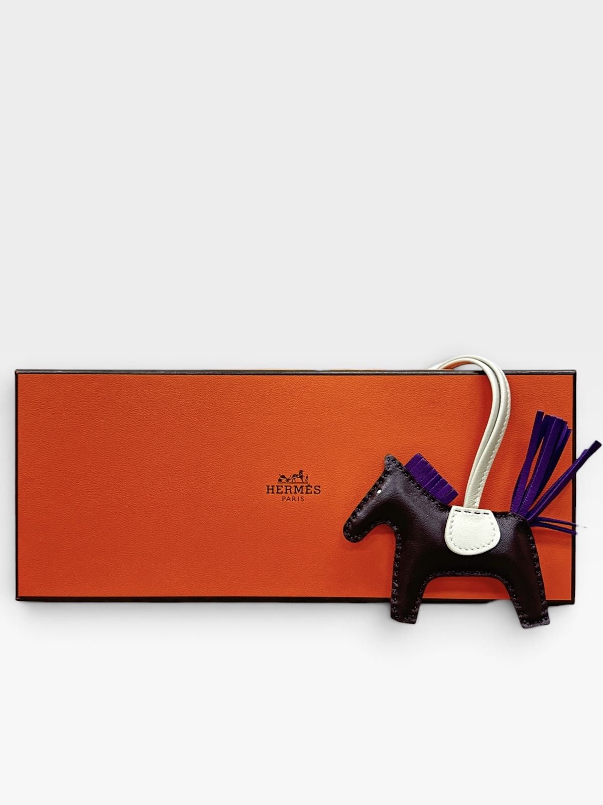 Pre-owned HERMÉS Rodeo PM Stamp Z / Product Code: 083108