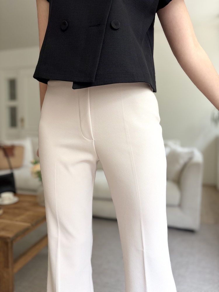 Pull-On Stretch Pants (Light Beige)
