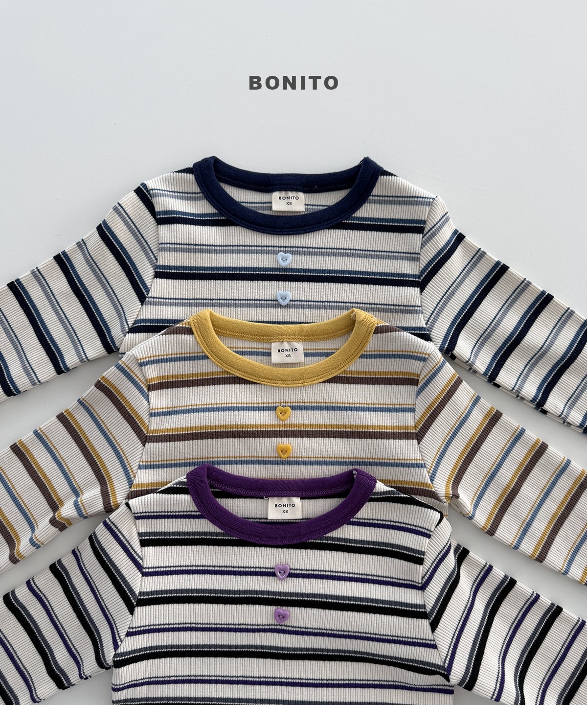 Bonito | Heart button st tee