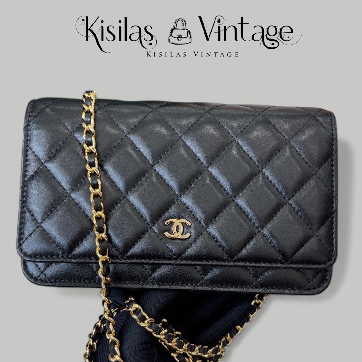 Chanel lambskin WOC羊皮金扣