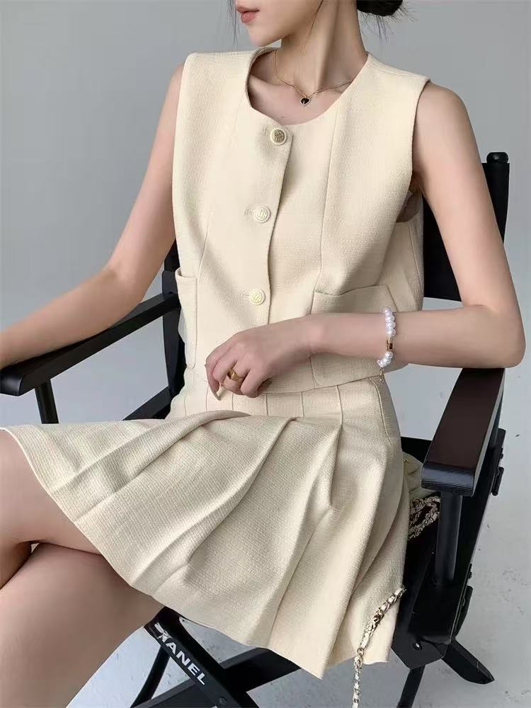 ST243小香马甲套装