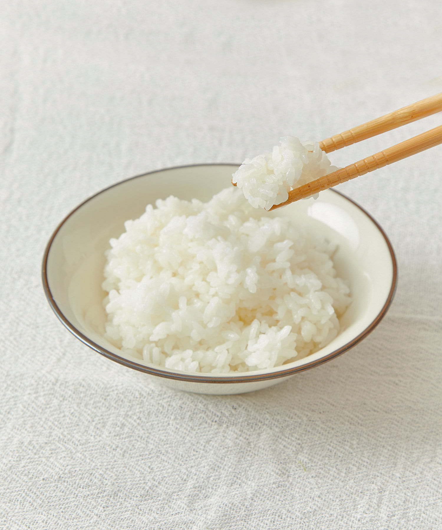[日本代購] [3 coins] KITINTO Microwave Rice Cooker