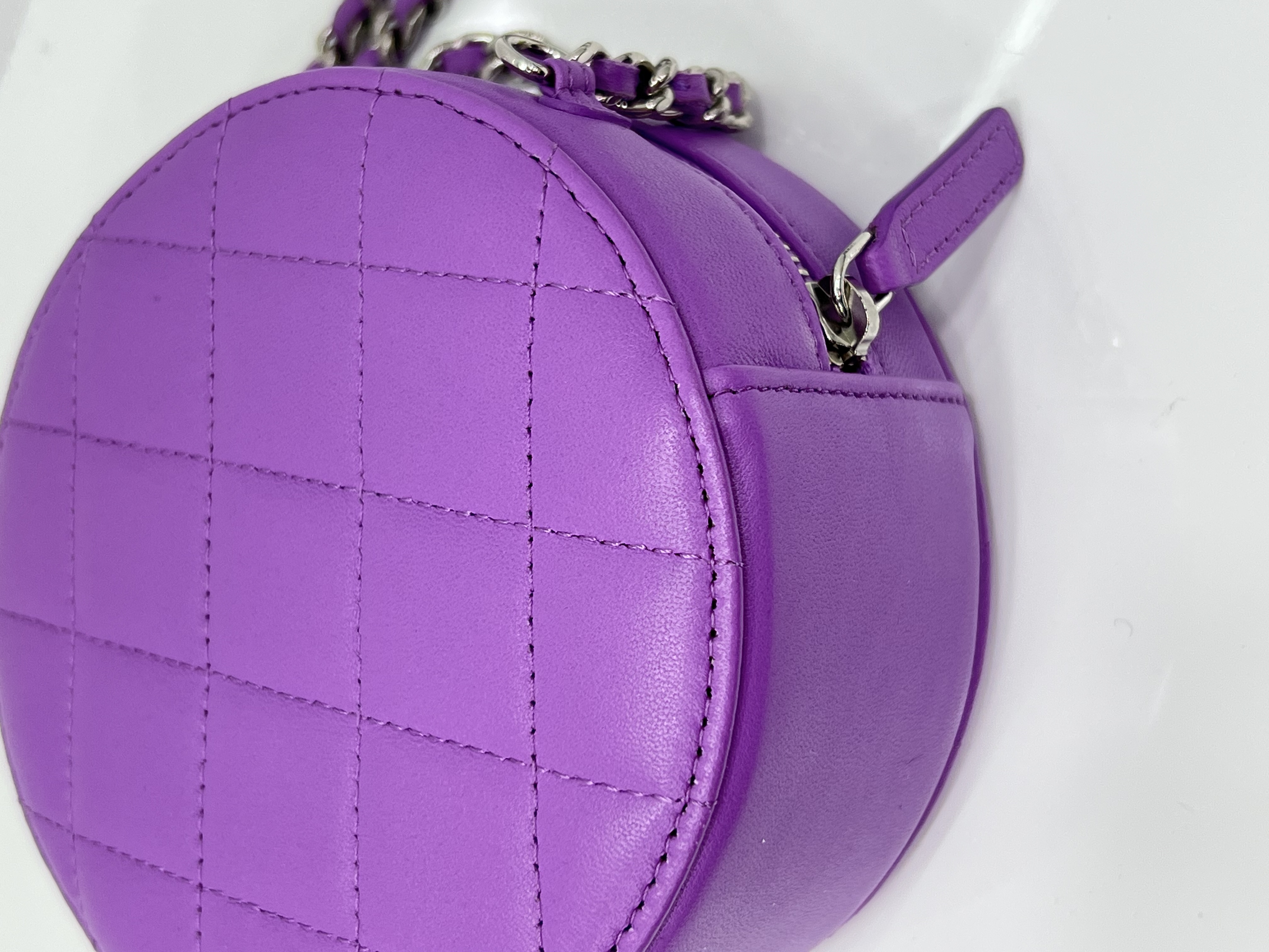 直播貨品 |  [1個-$100 2個-$300］EE104