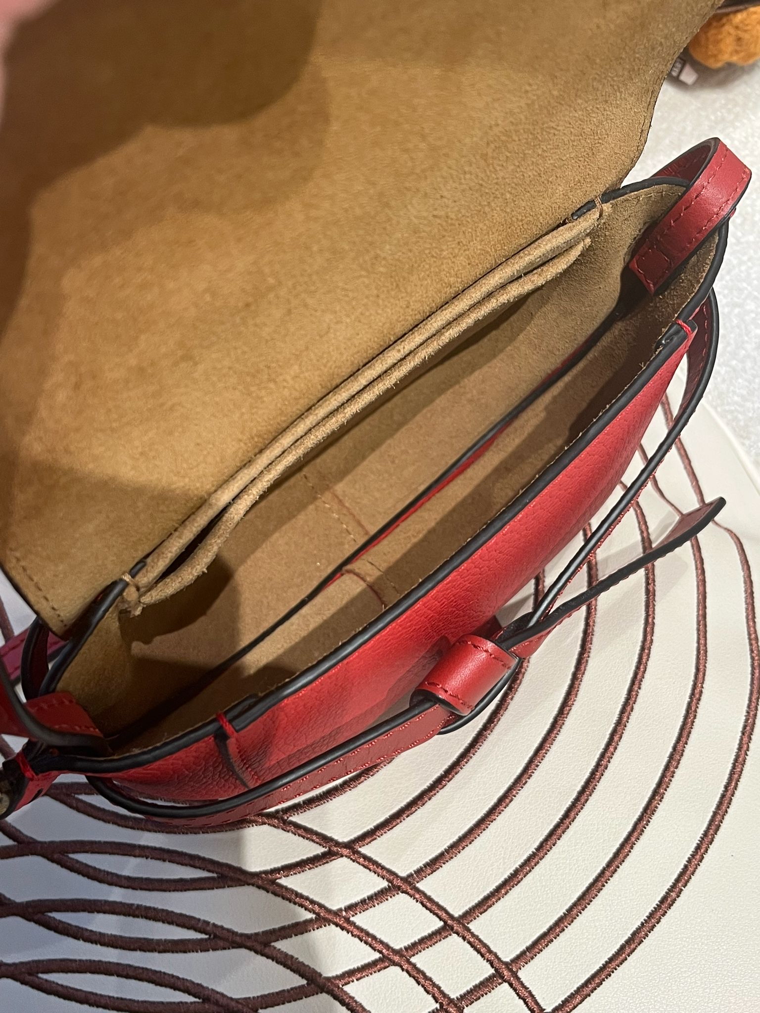 Loewe Mini Gate 100%Authentic, 99%New ✅Dust bag