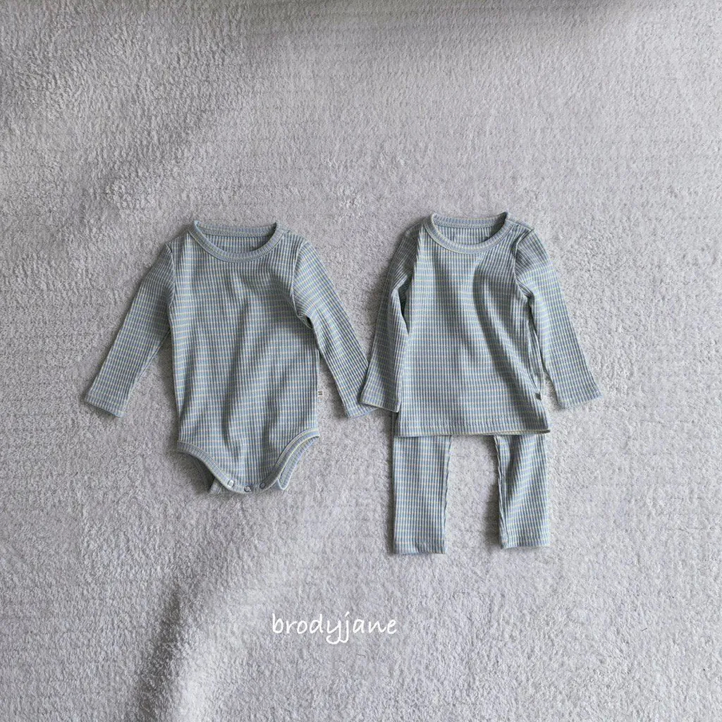 🇰🇷Brodyjane suit