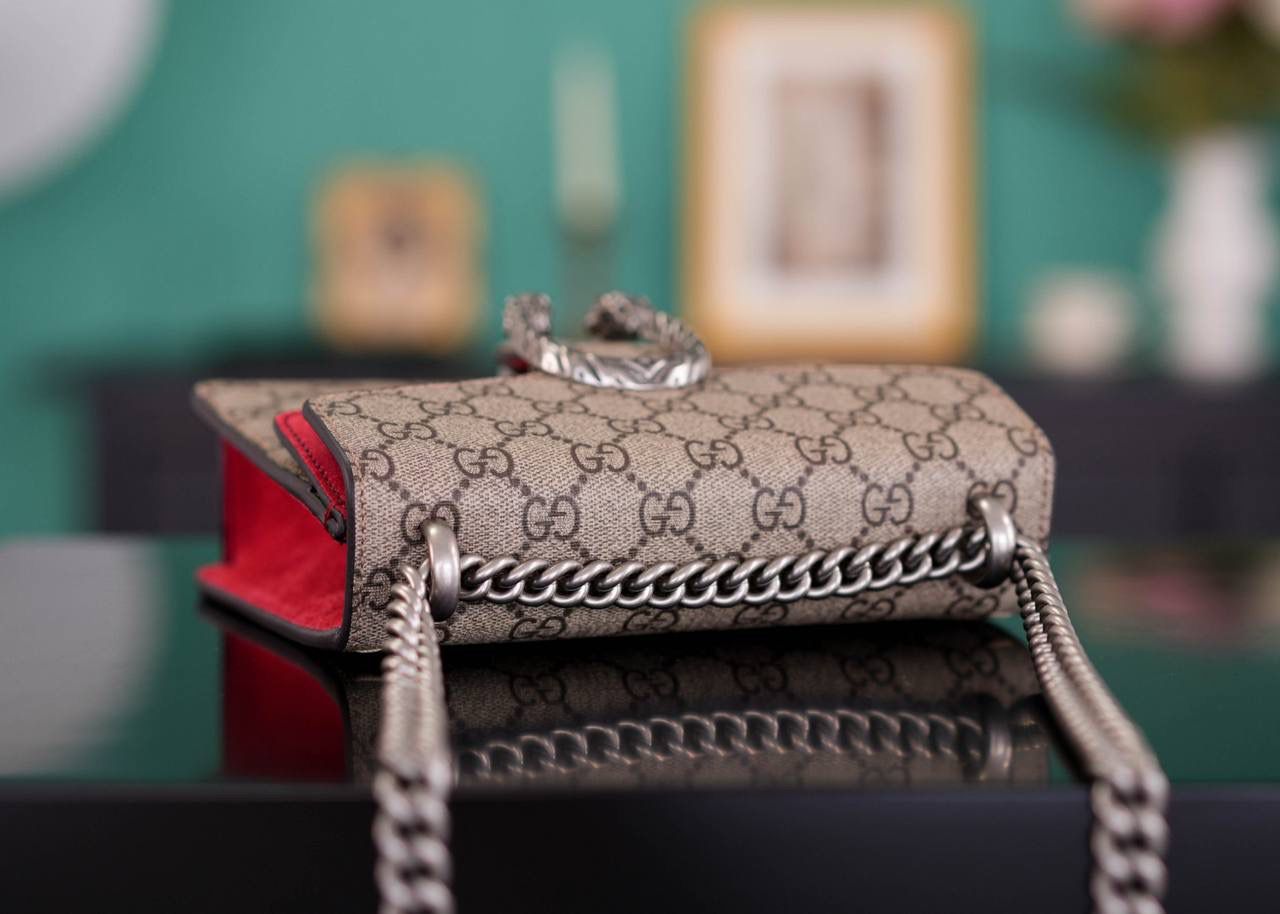 🥯GG Dionysus系列经典酒神 老花红 20cm GG家长青款，酒神里面的经典基础款 出镜率非常高 简直是穿搭利器 官方款号 421970 尺寸：20x15x5cm