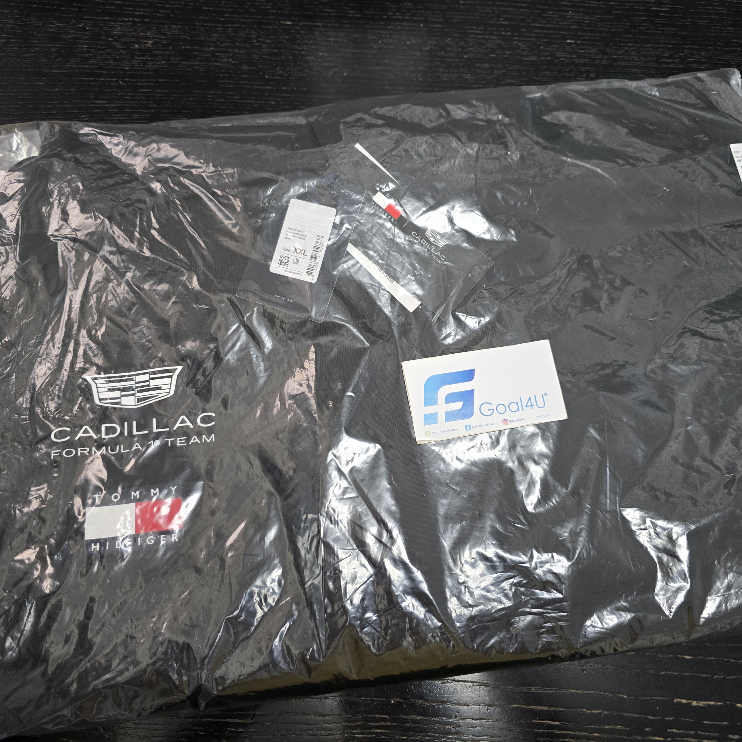 TH x Cadillac F1 Team 凱迪拉克車隊 2026 黑色 Team Hoodie MN0MN00106BDS