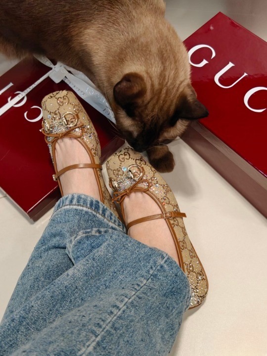 【原單】GUCCI GG Crystal Horsebit Ballet Flats 馬銜扣蝴蝶結彩鑽芭蕾鞋