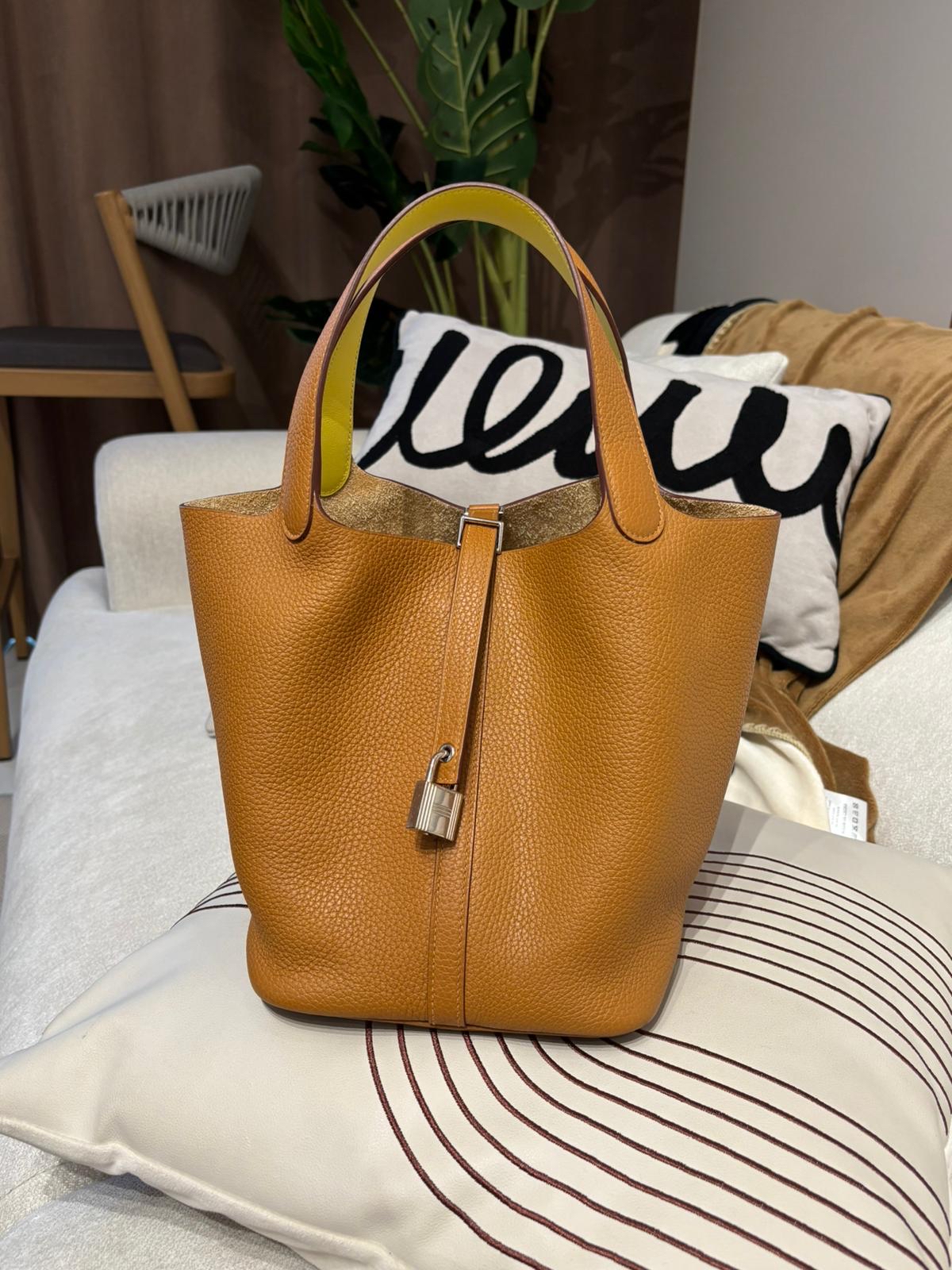 Hermes Picotin 22,STAMP Y 芝麻色銀扣 100%Authentic ,unused ✅key lock✅dust bag✅box 
