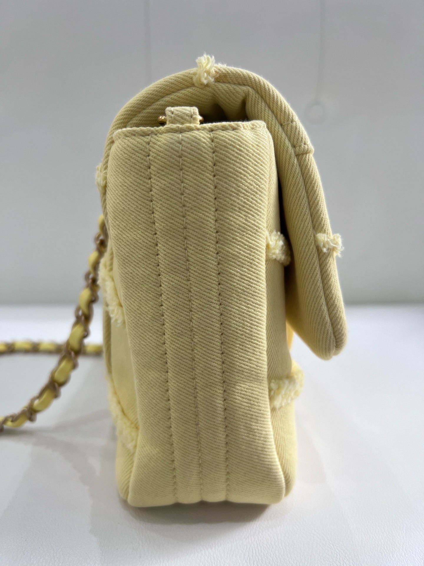 【預訂貨品】Chanel小雞黃牛仔布方胖子 