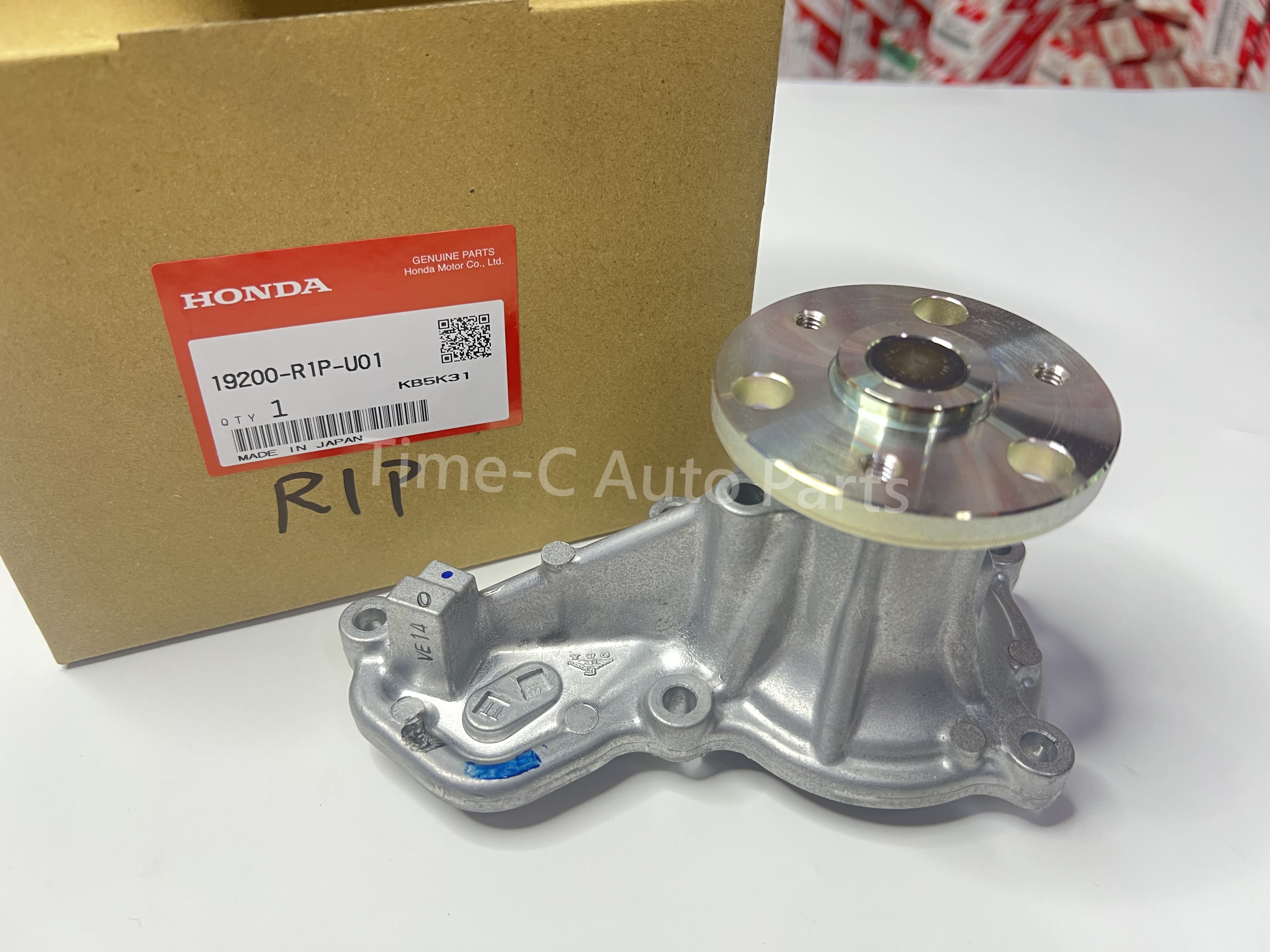 水泵 19200-RZP-003 - Honda Stepwgn