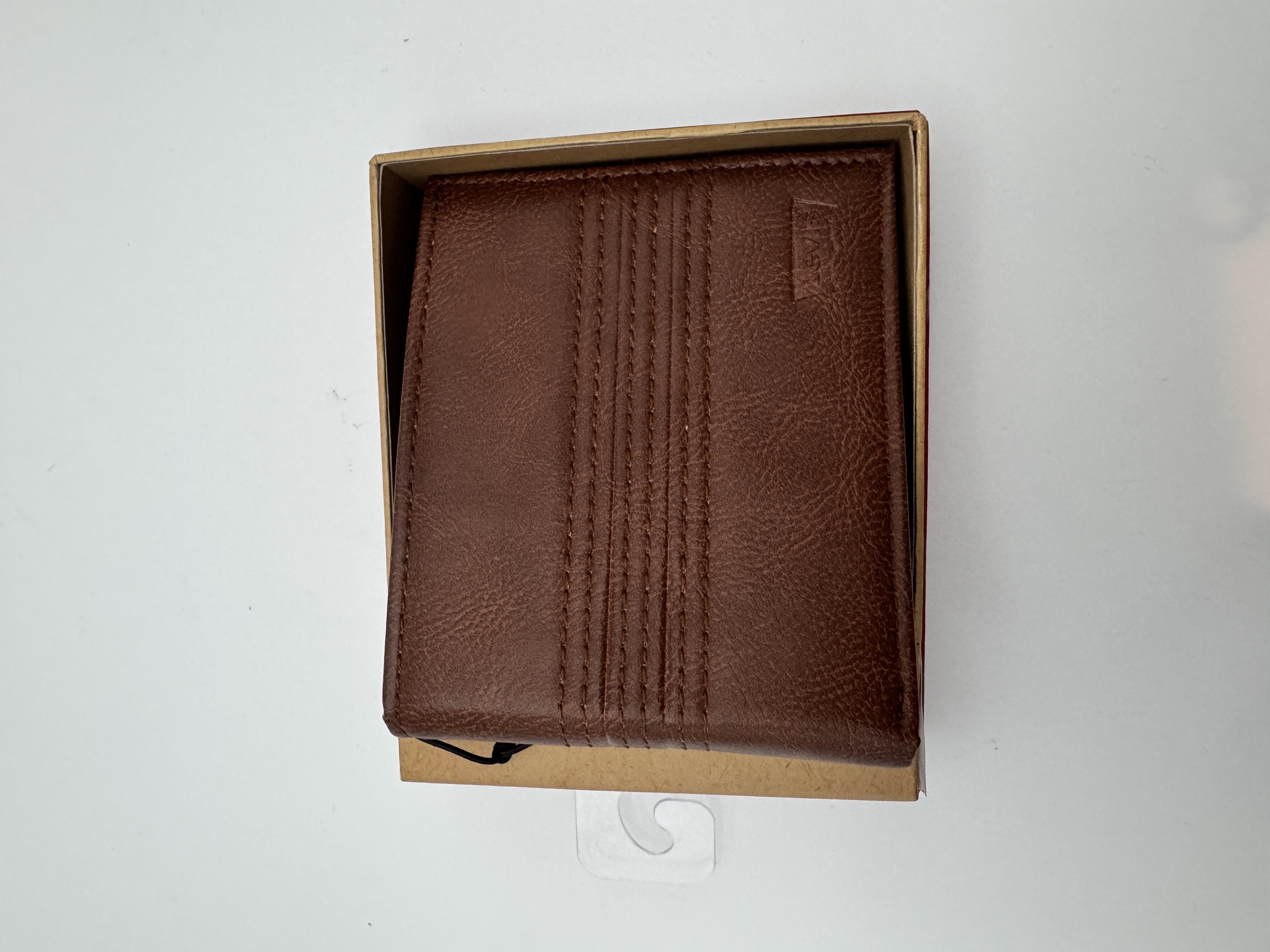 Levi’s 啡色皮銀包（香港現貨）