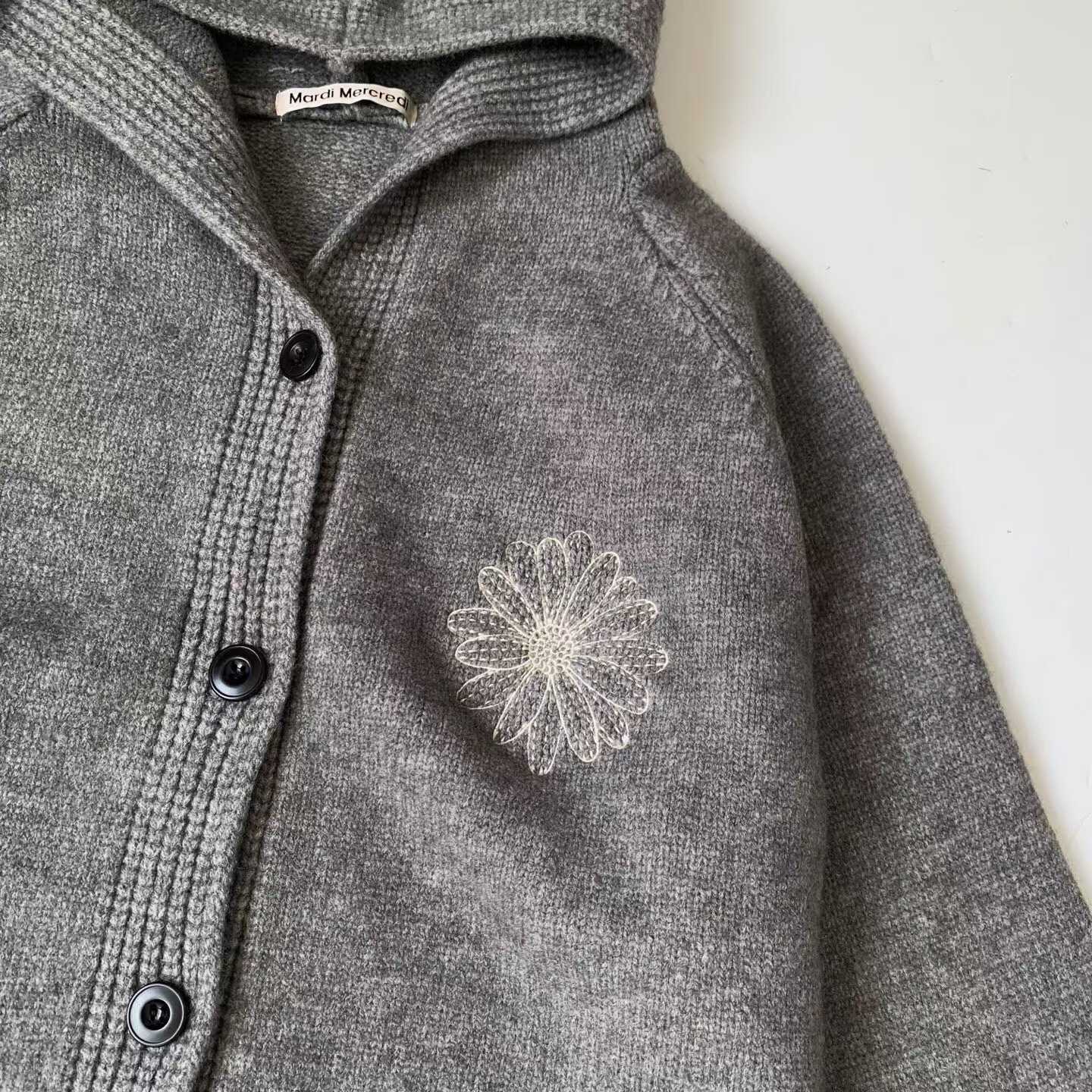 預訂 Mardi刺繡毛衣連帽開襟外套 [貨號26A1601]