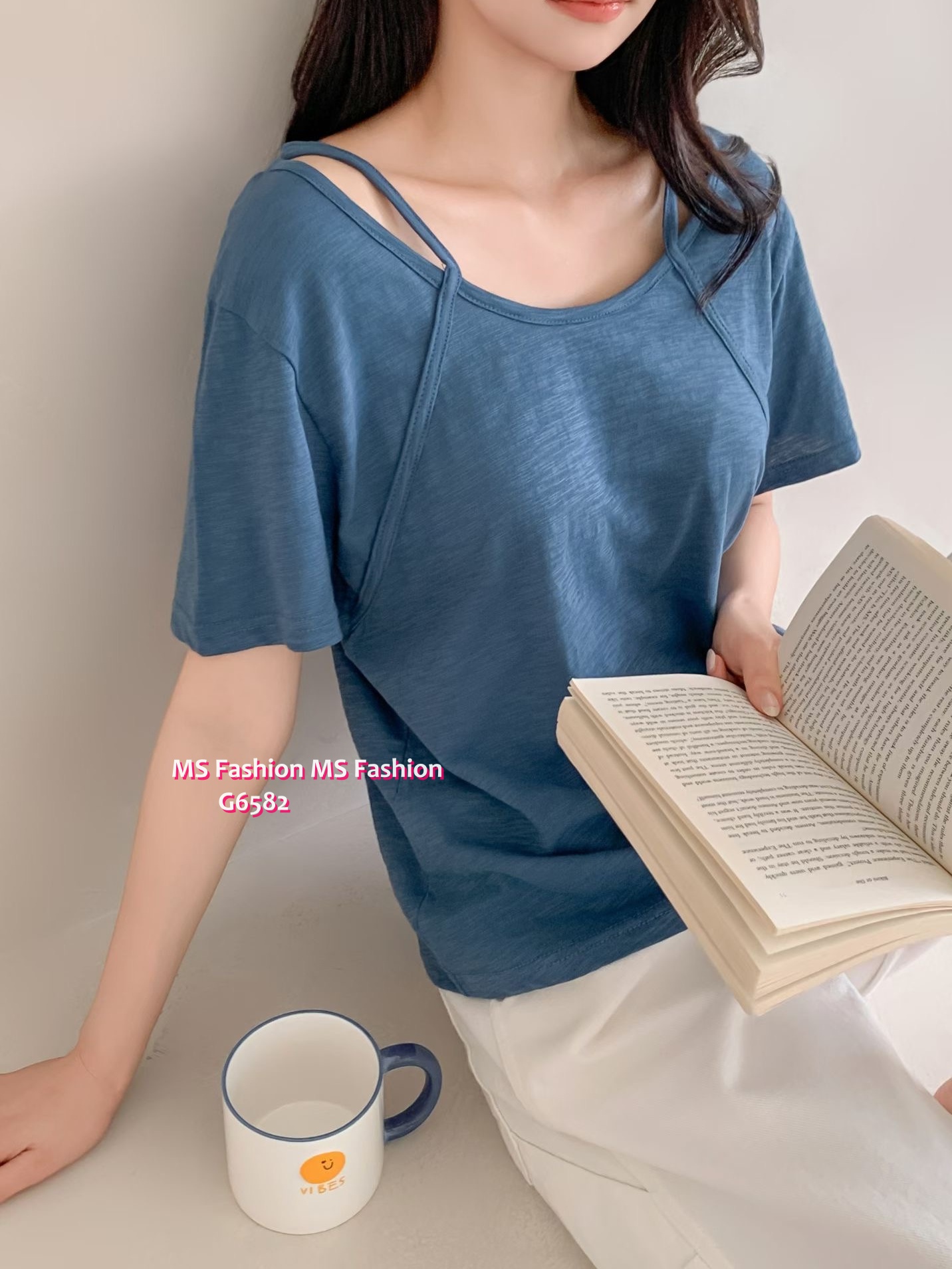 G6582 特色領淨色top