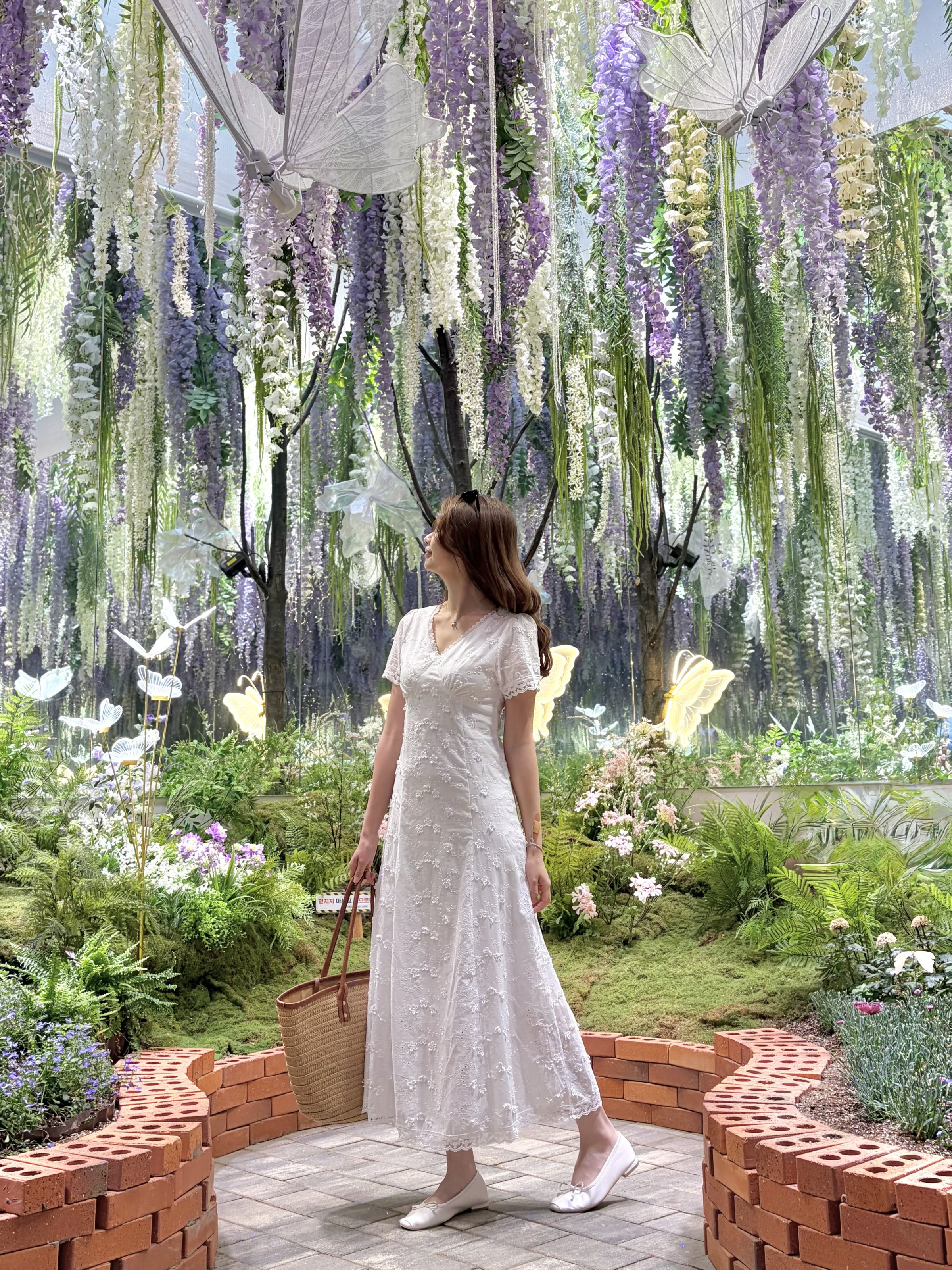 Aurelie Embroidered Dress (White)