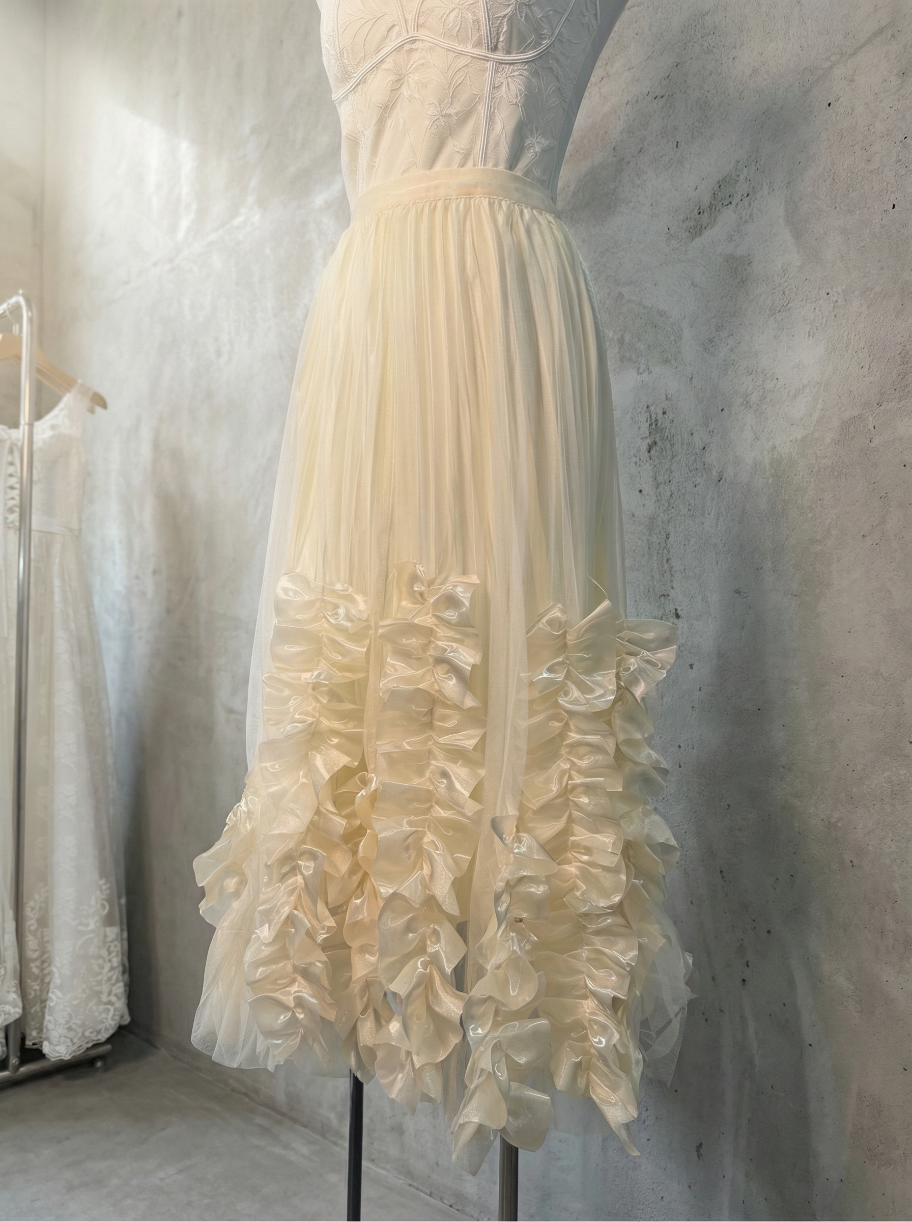 浪漫褶邊薄紗長裙