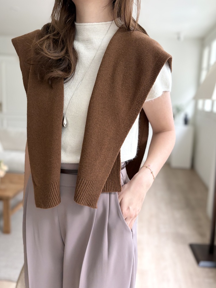 Woolen Knit Cape (3 color)