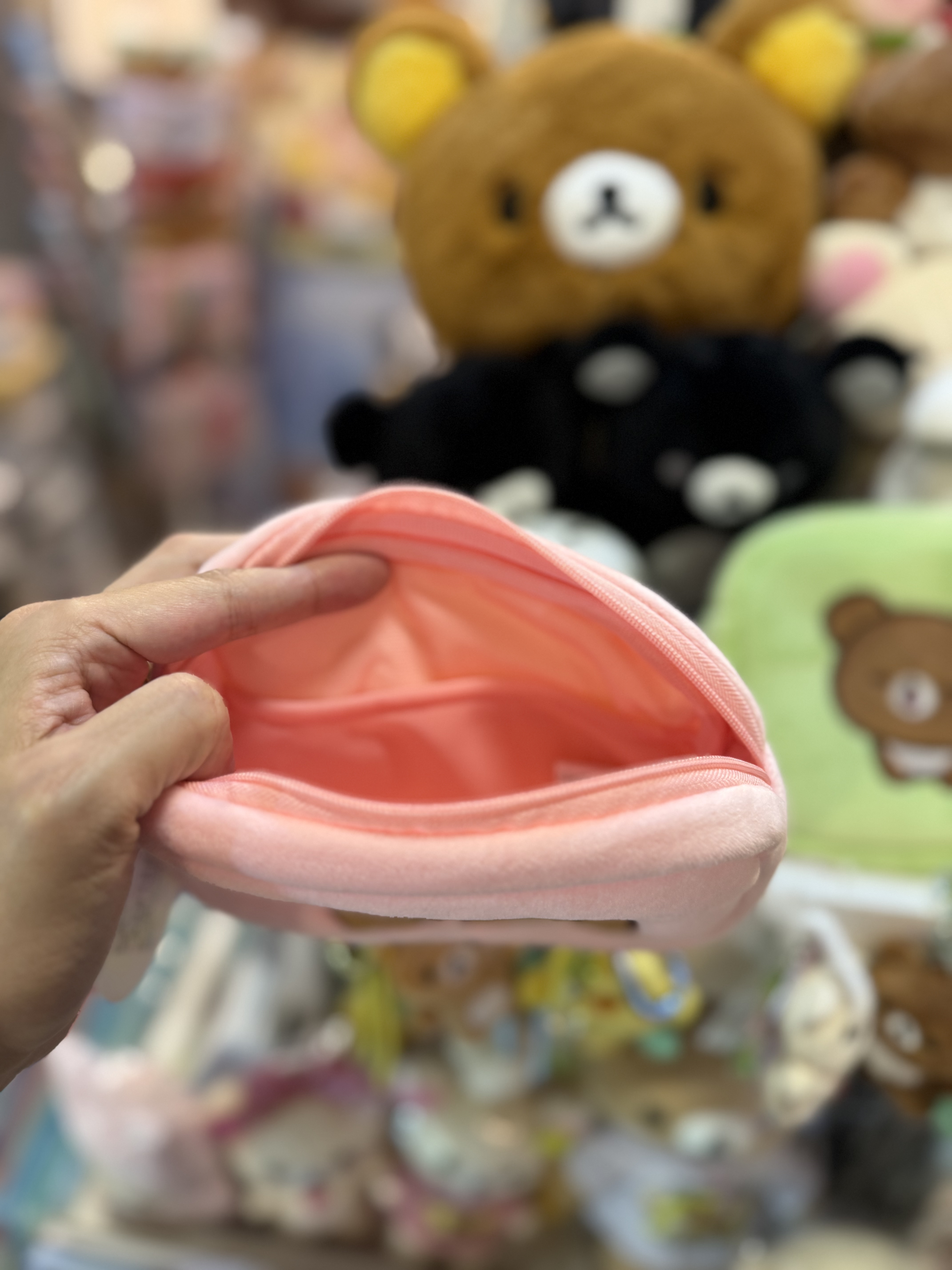 《現貨》全新日本限定小熊10週年紀念系列 茶小熊毛毛化妝袋