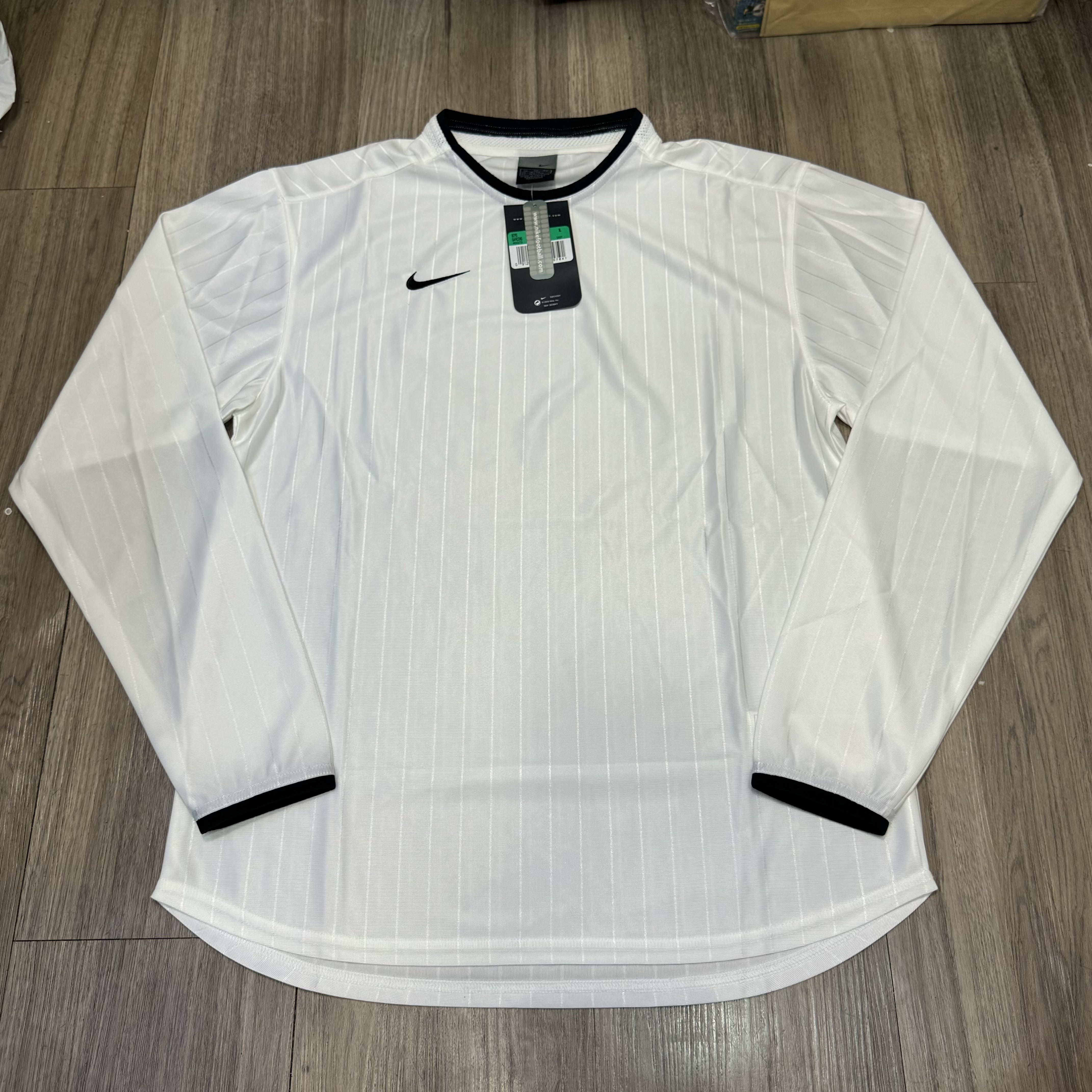 (Youth size)Nike 2000s Longsleeves football shirt (Bnwt)