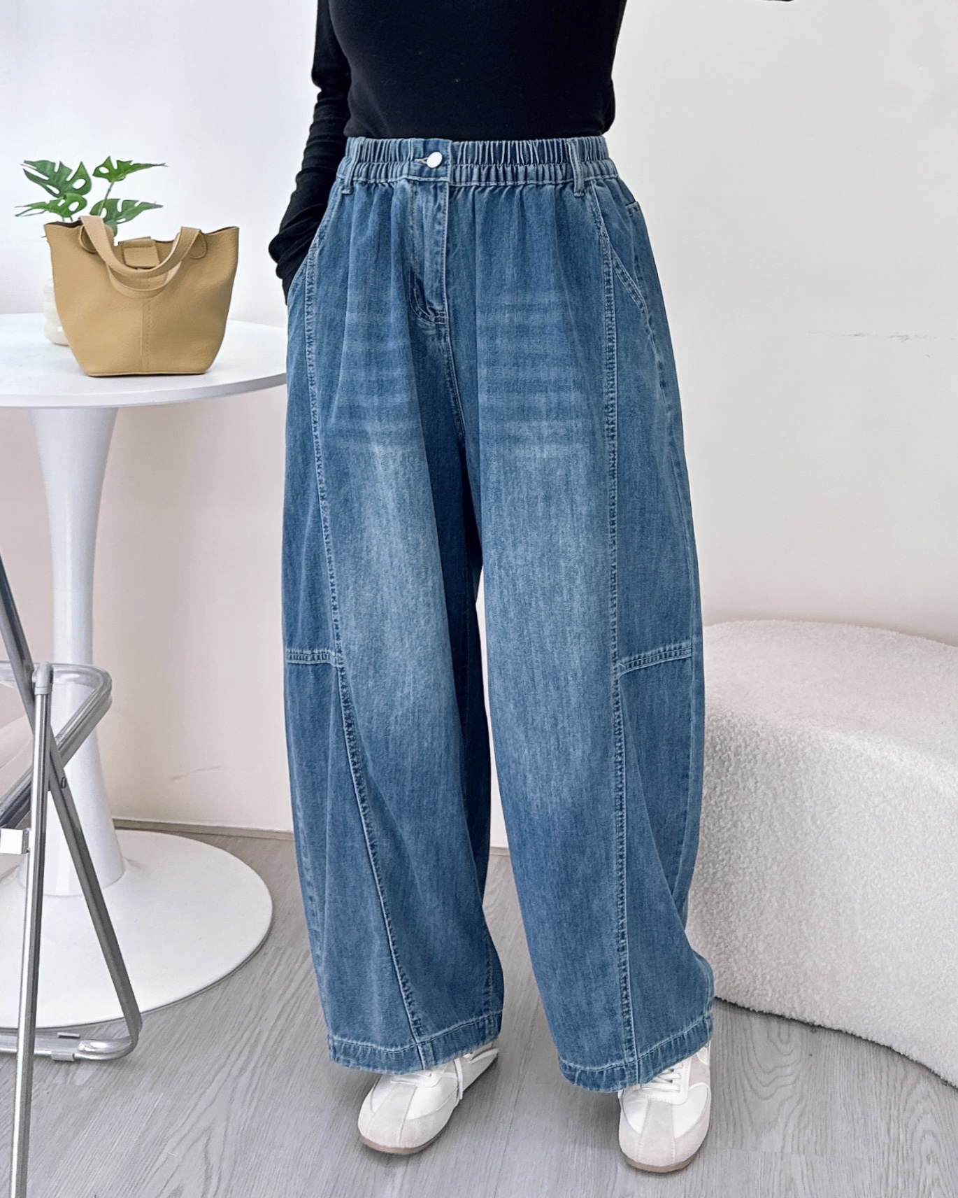 軟熟偏薄身繭型牛仔褲