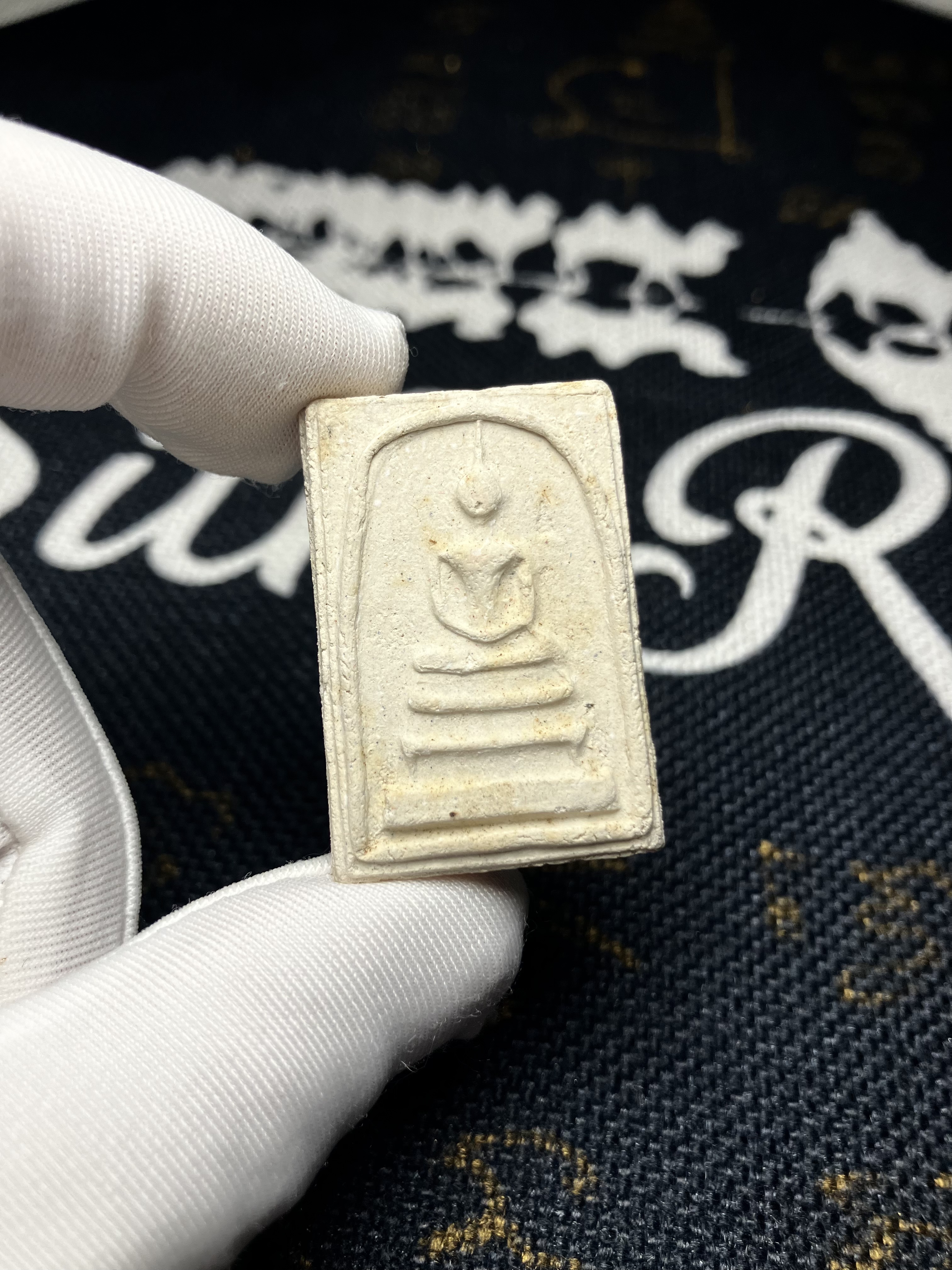 龍婆披贊 佛曆2551 如願崇笛 附原裝廟盒｜師父親手寫符