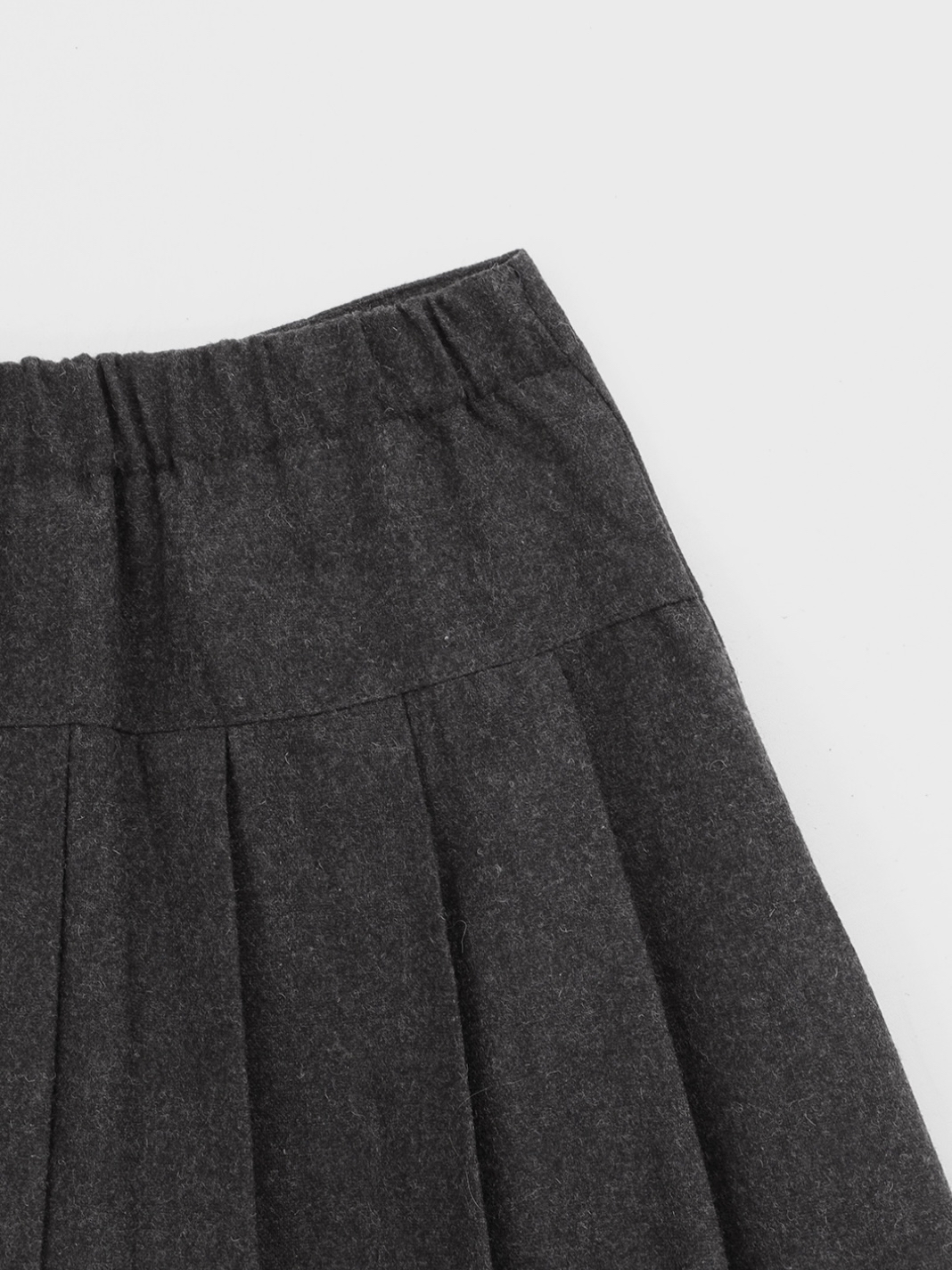 Pleated Layered Buckle Skirt Pants