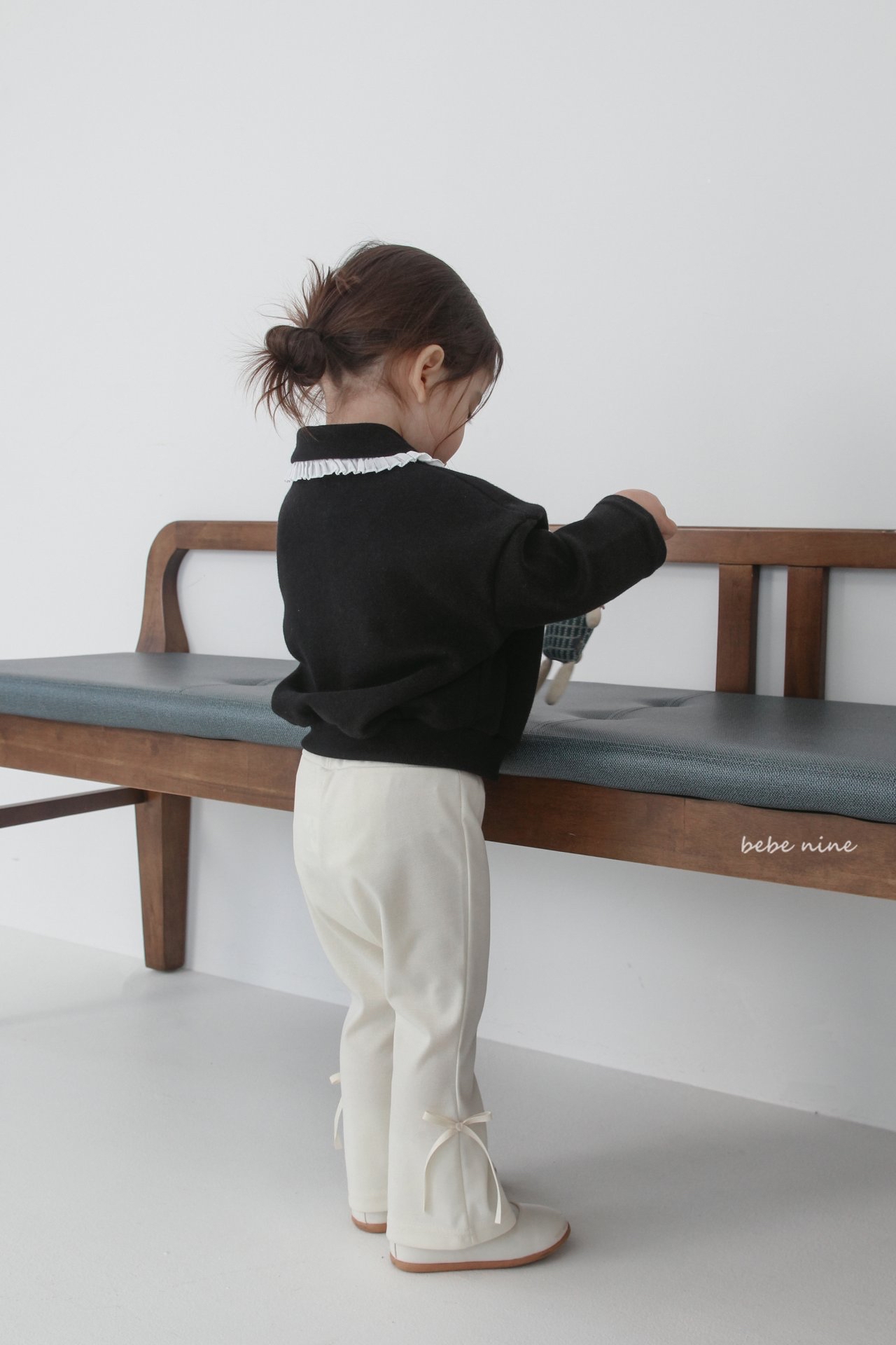 🌸預訂 韓國直送🌸🇰🇷Bebenine三色荷葉邊翻領衛衣