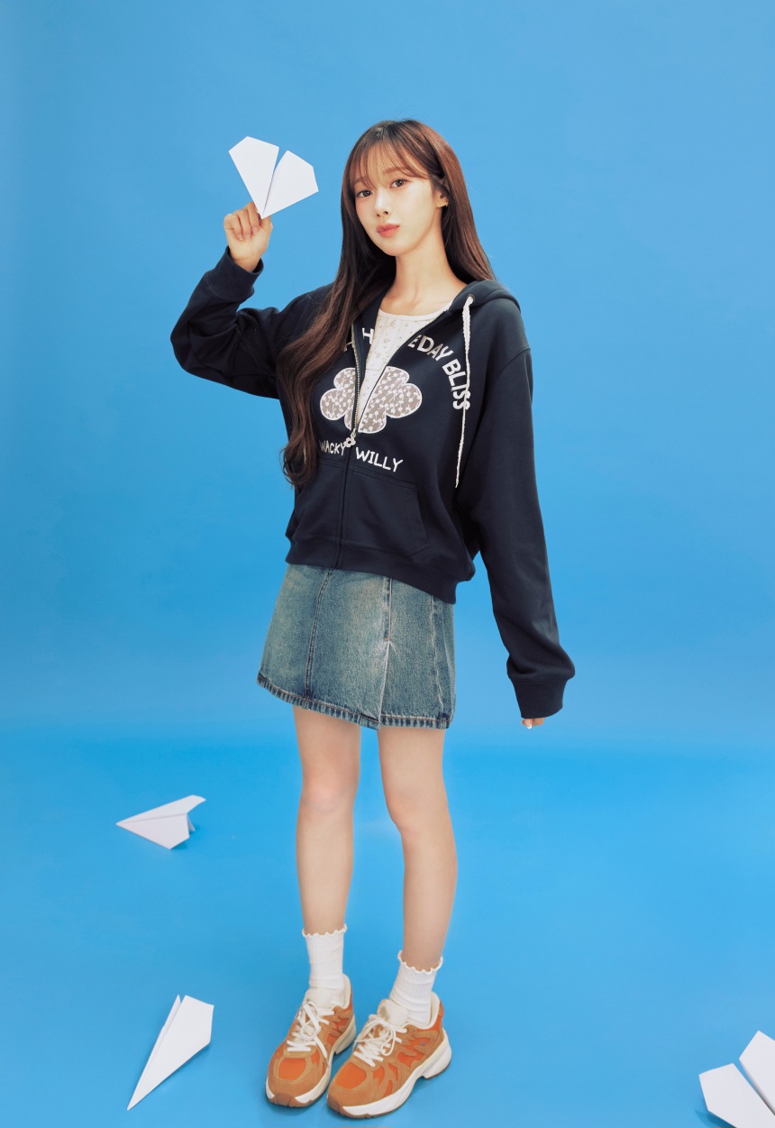 Wacky Willy Lily Applique Zip Up