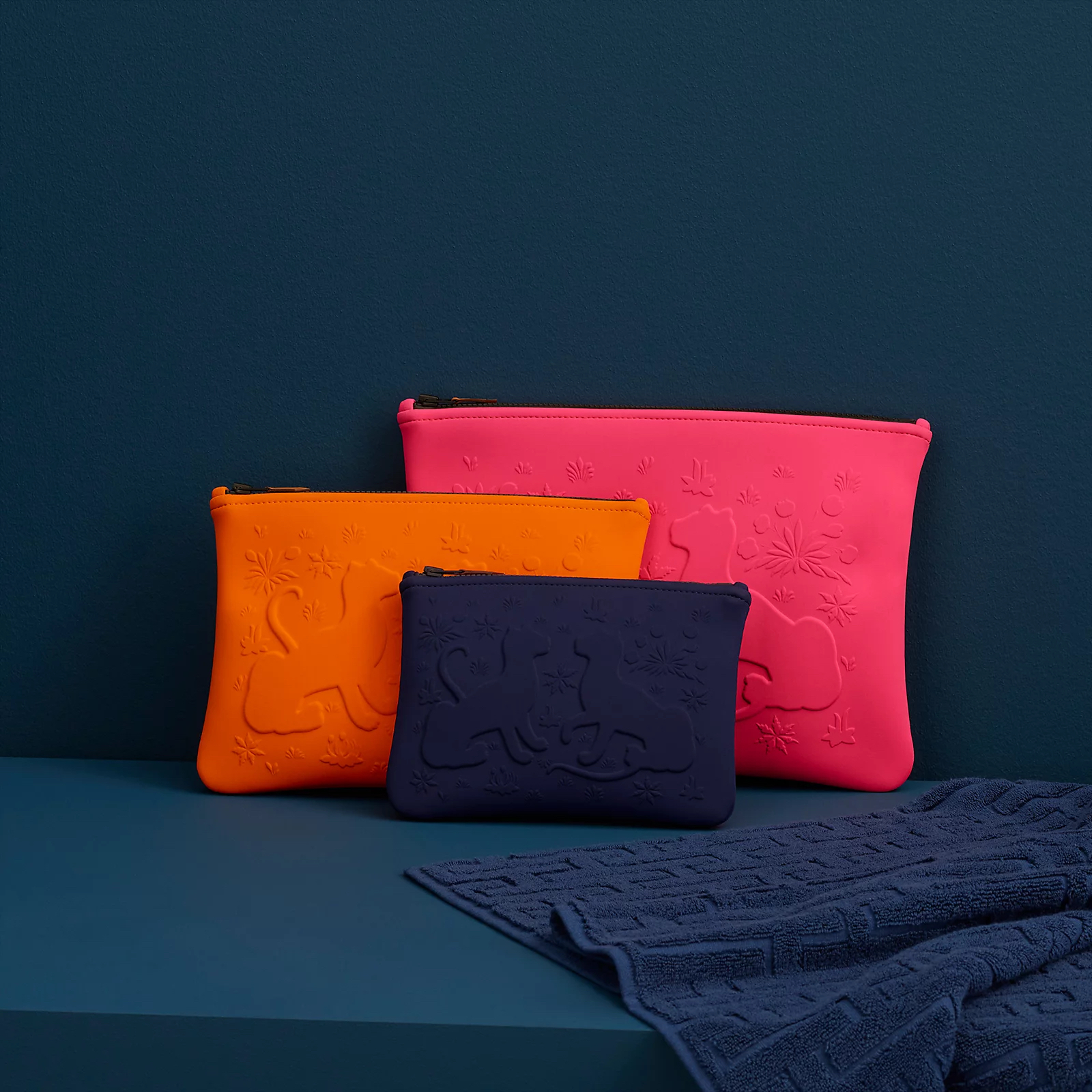 Hermes 全新🆕 Les Leopards Neobain case, medium model