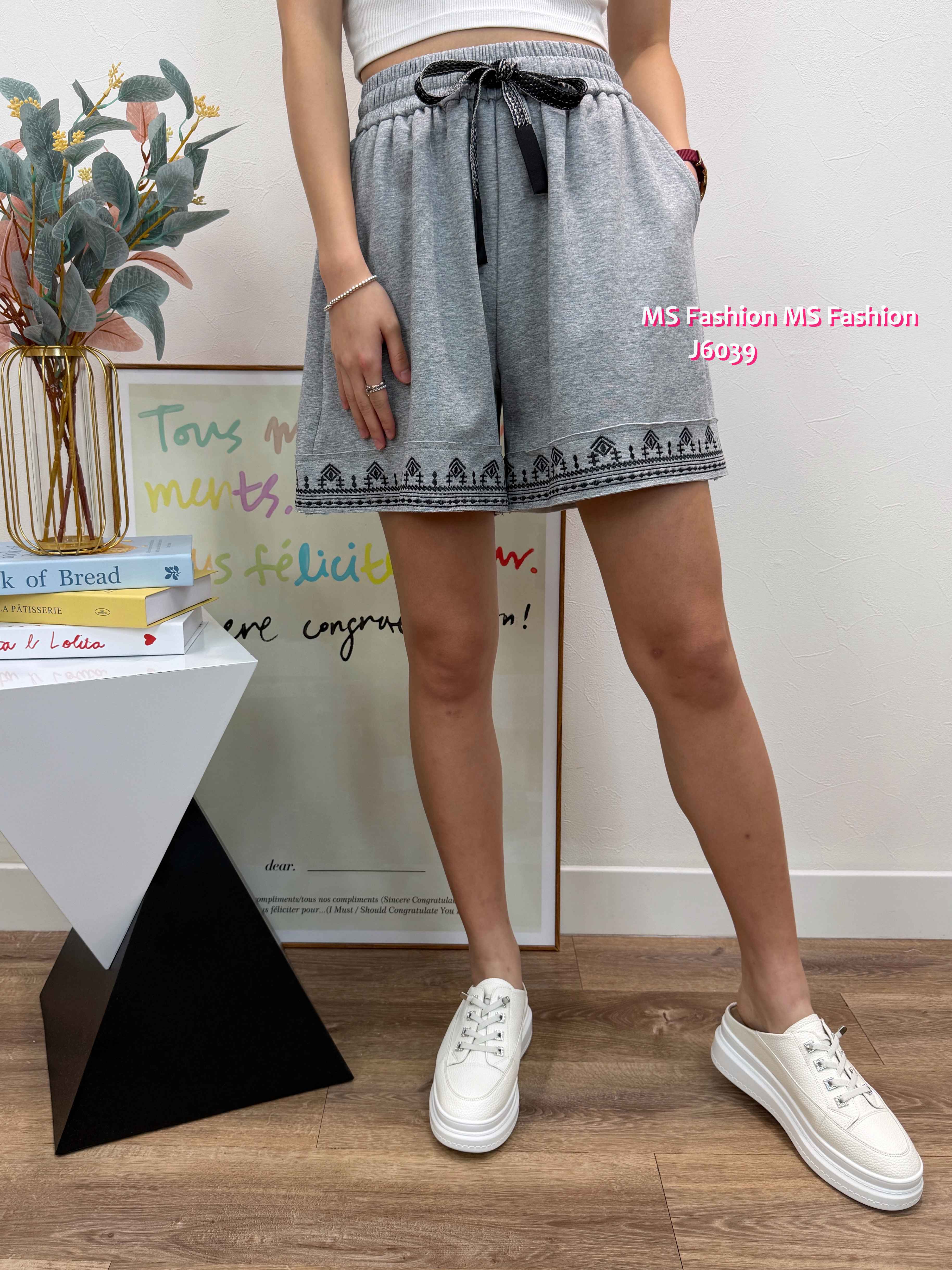 J6039 韓國🇰🇷薄牛仔拼布半裙