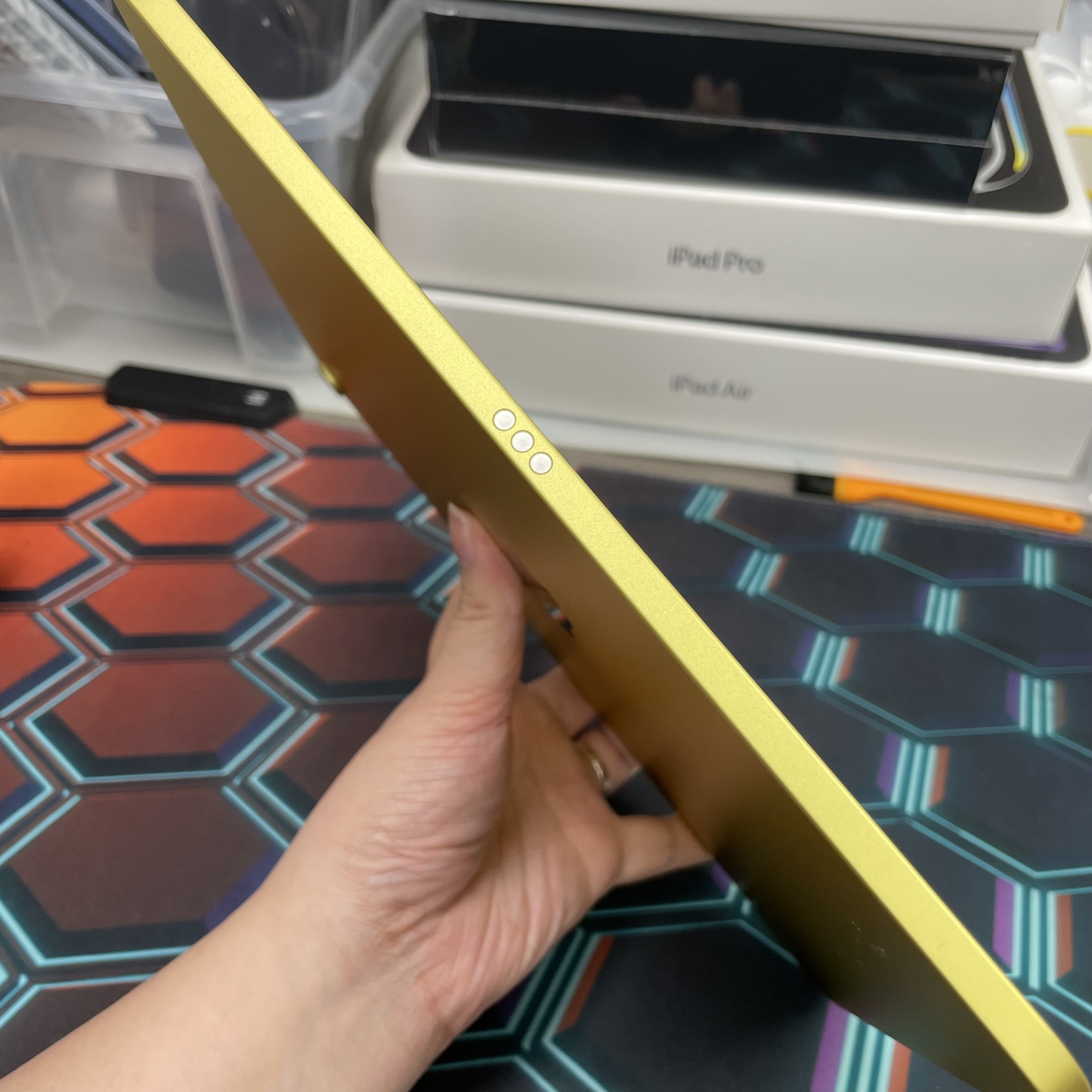 *8101100 iPad 11 全新機 128GB WIFI版 黃色 yellow