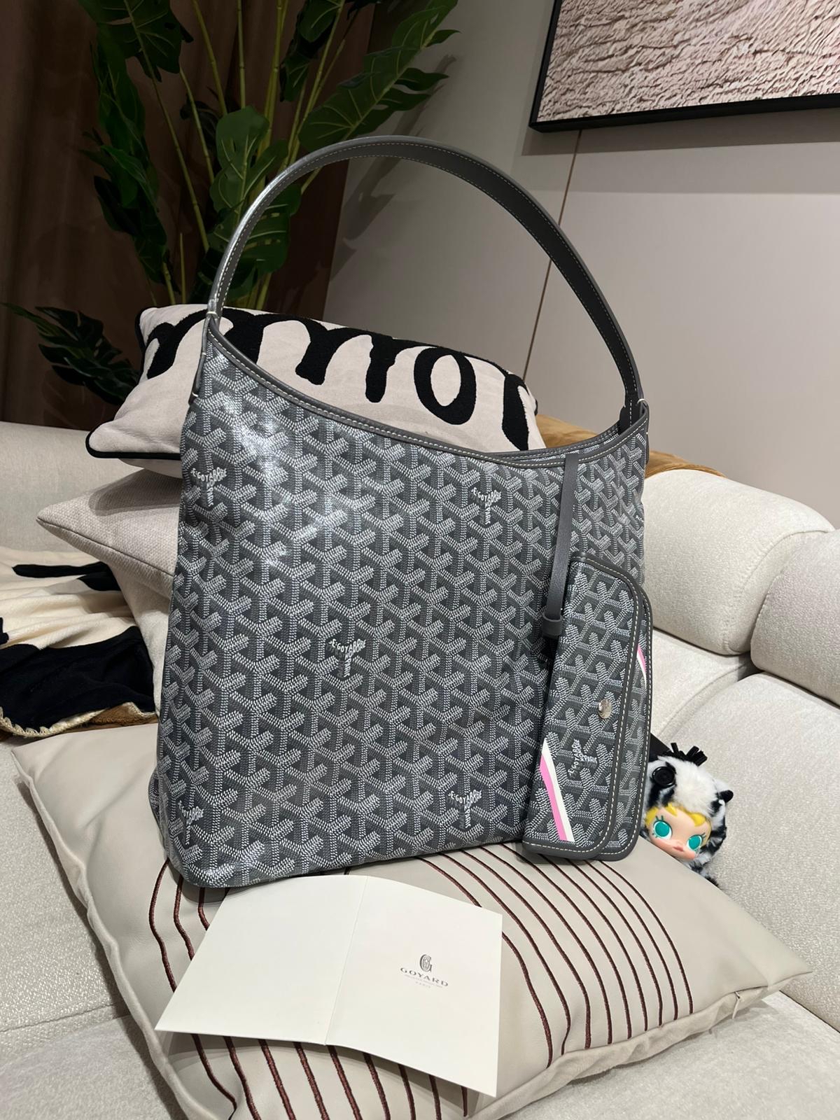 Goyard Hobo Grey 100%Authentic, 98%New ✅25專門店收據✅Dust bag
