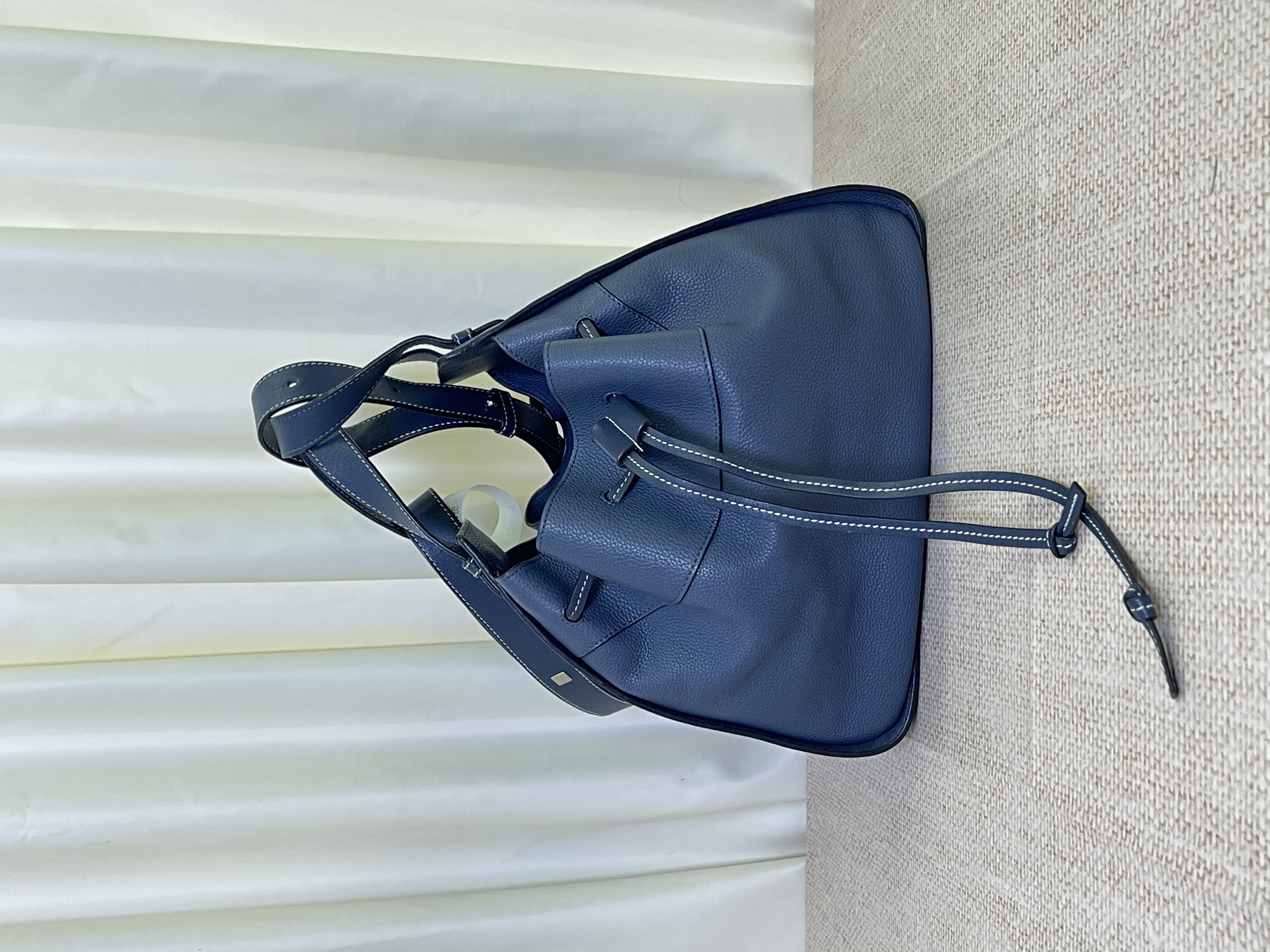 Pre owned LOEWE Hammock Mini / Product Code: 26031104