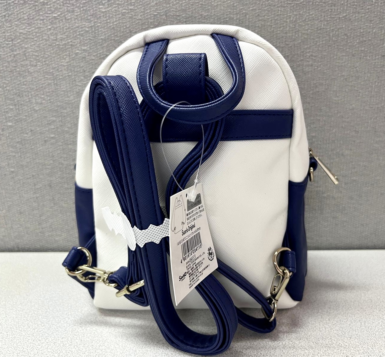 🎌日本直送🎌 Hello Kitty 斜孭背囊兩用袋