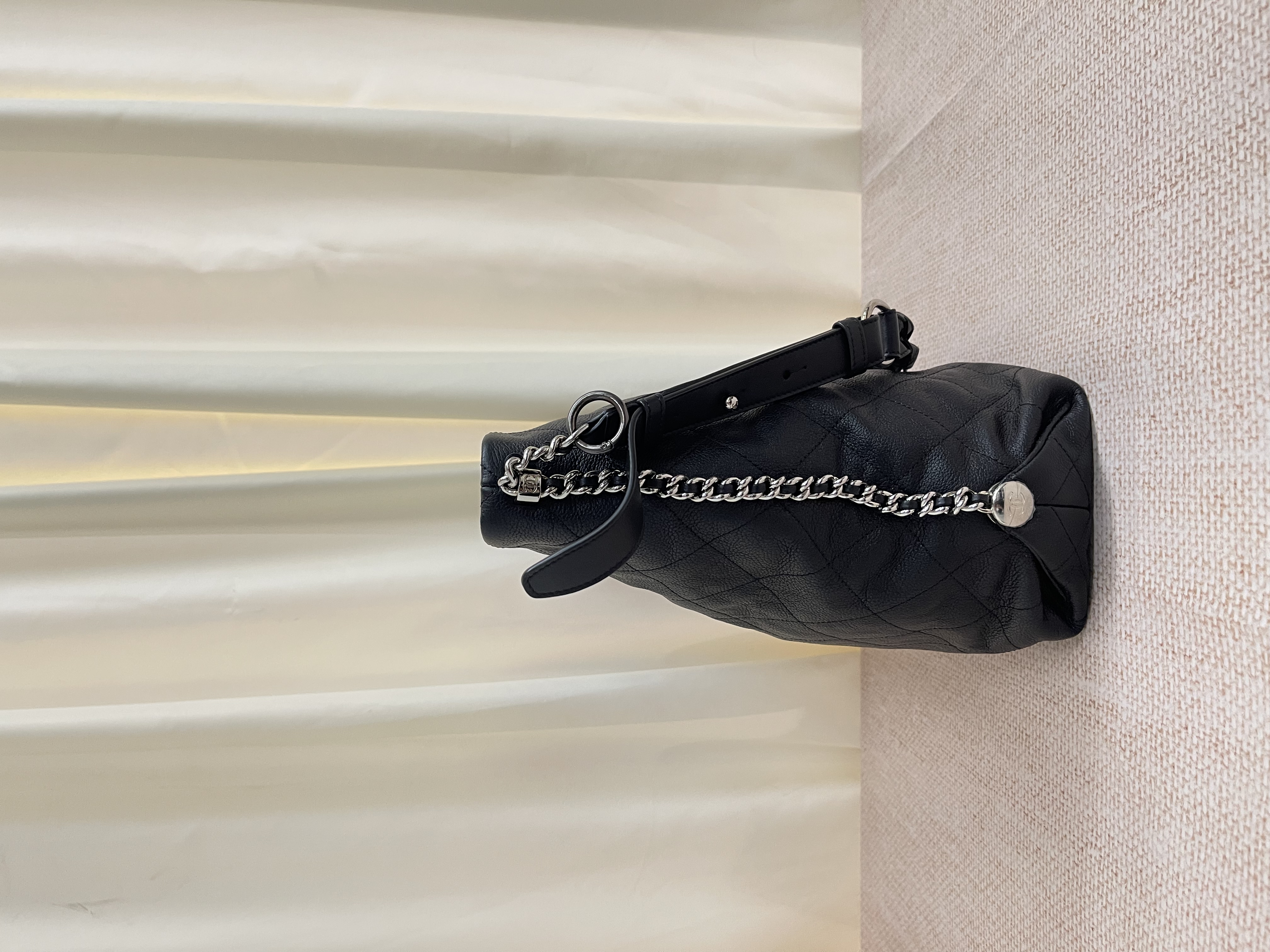 Pre-owned Chanel Hobo Bag/ Product Code: 26032009