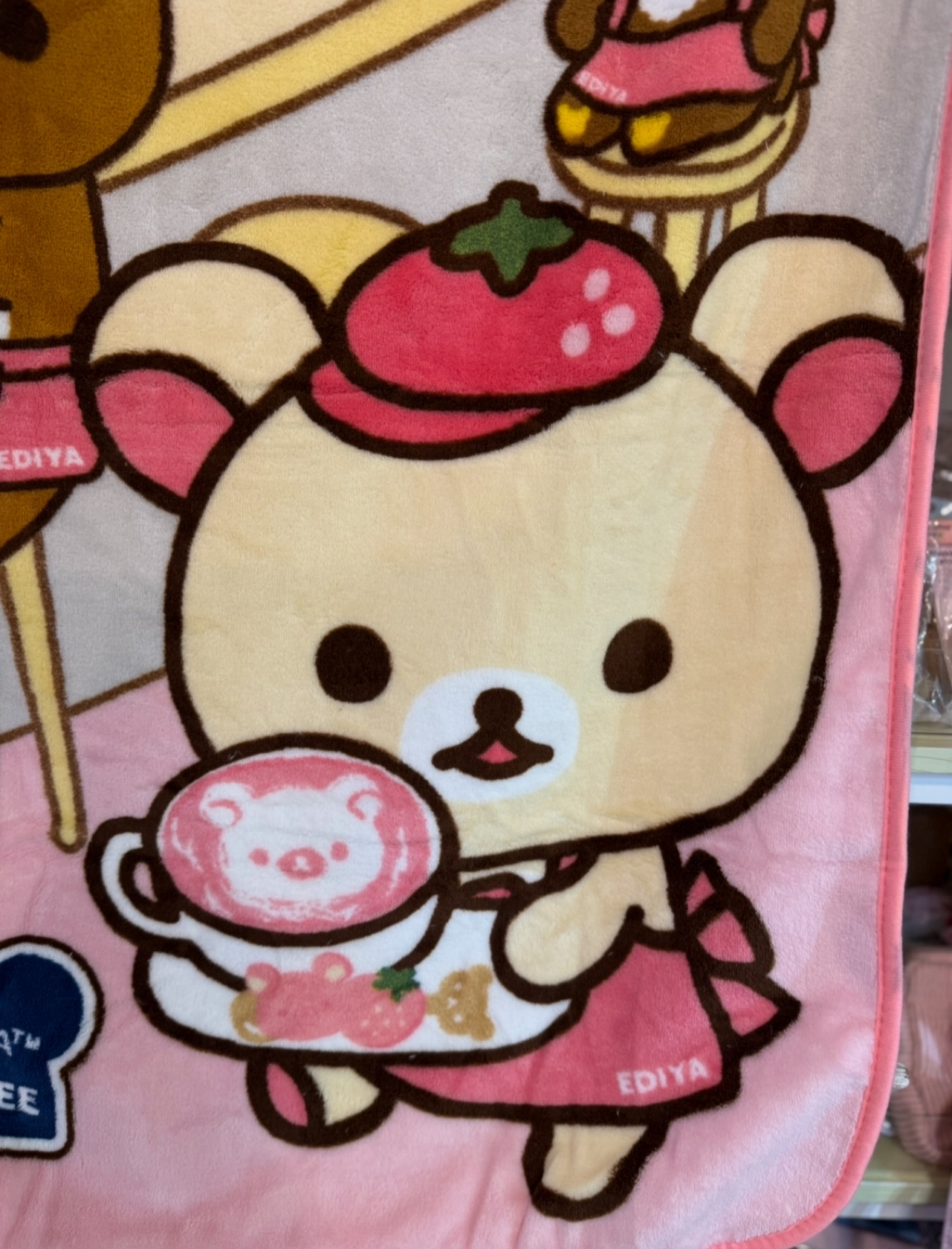 《現貨》全新韓國限定EDIYA COFFEE x Rilakkuma 士多啤梨cate造型毛毯