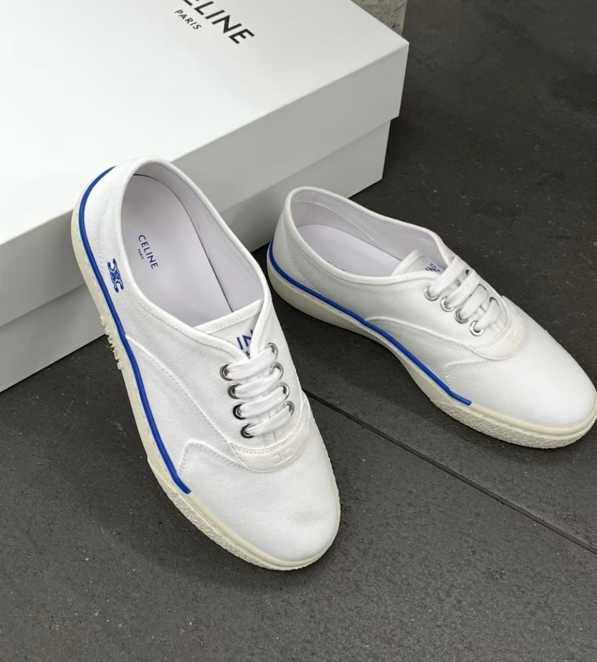 限時精選折扣✨新款🆕訂貨🍒Celine 帆布小白鞋 Size 36 37 38