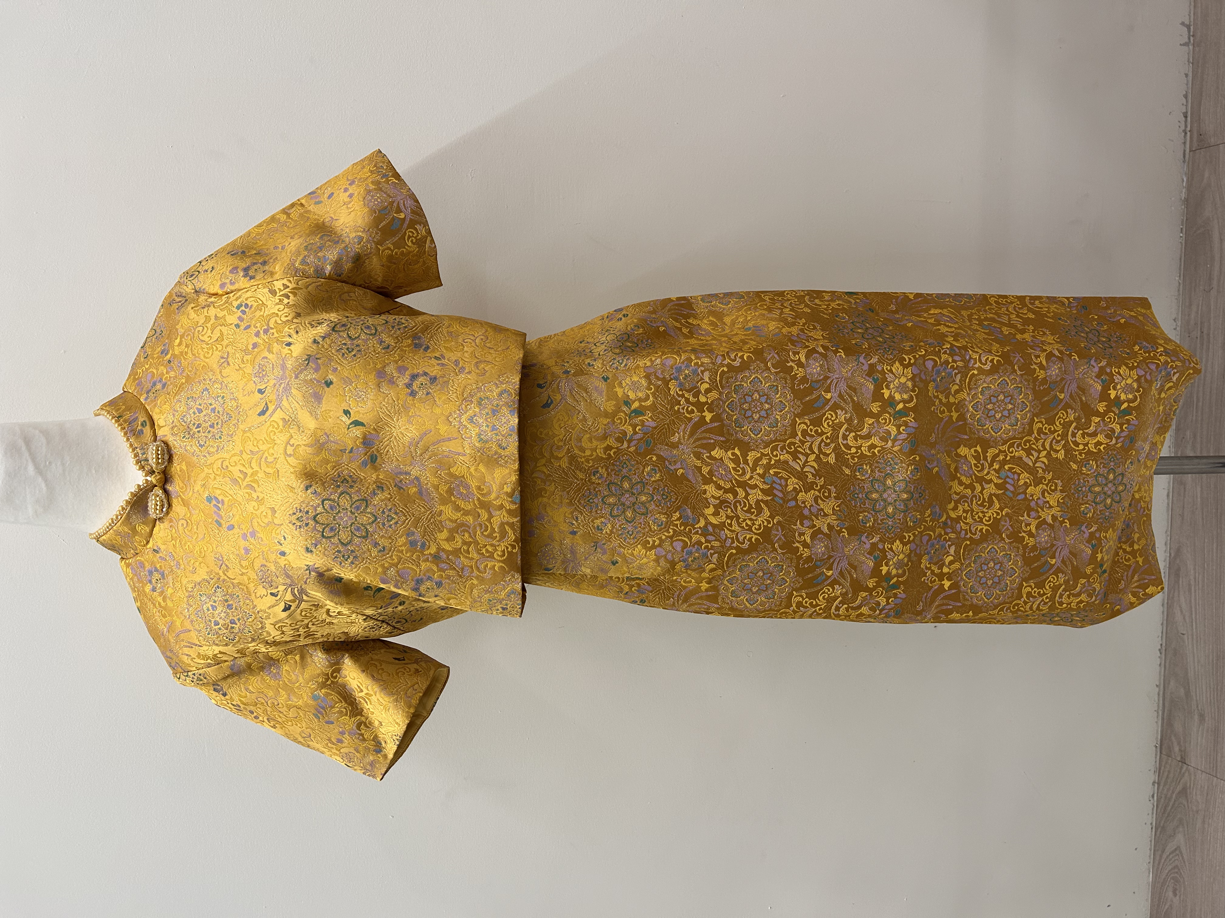 568.WB Csam Yellow Palace Layering Sleeve