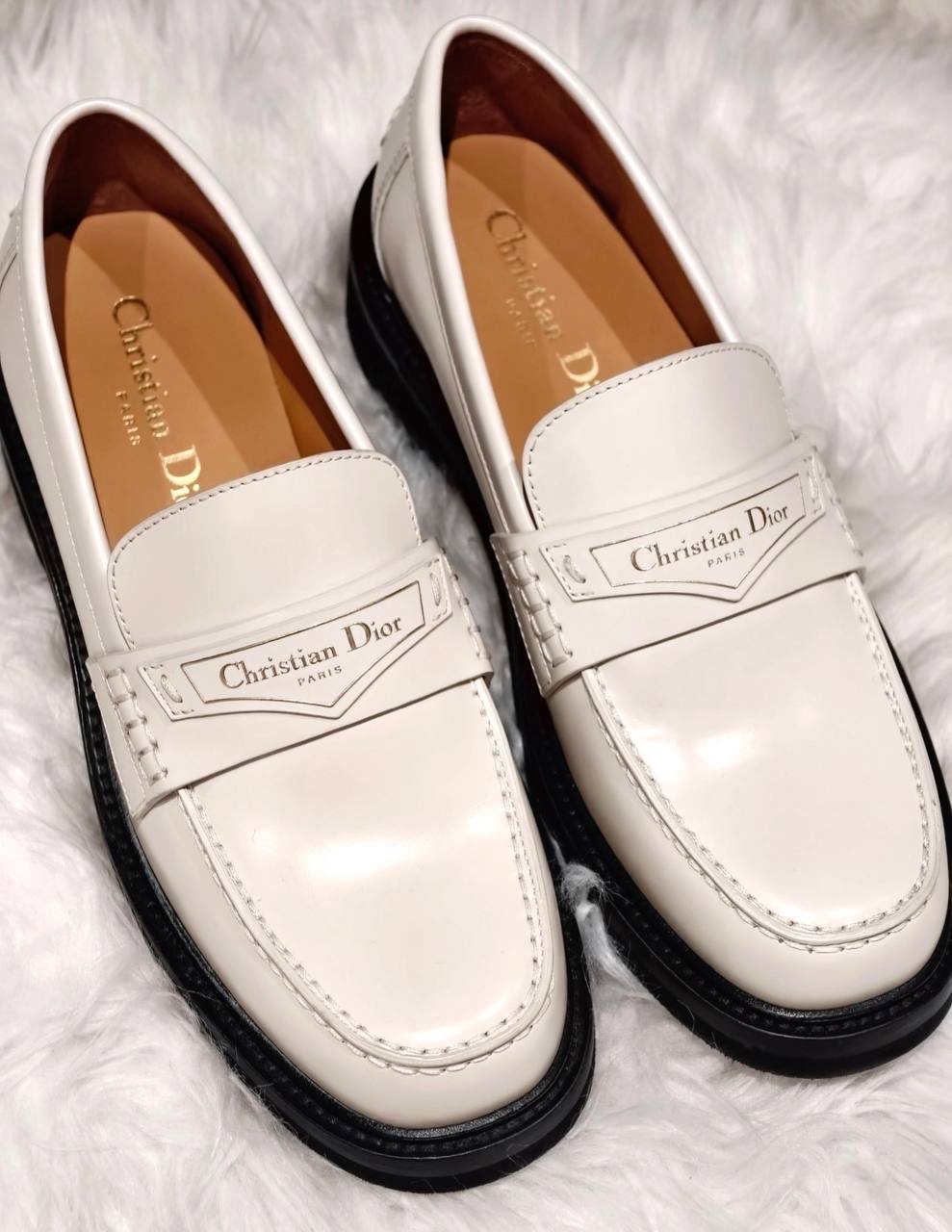 斷碼優惠✨訂貨📮Dior Boy Loafer   Size 35 only