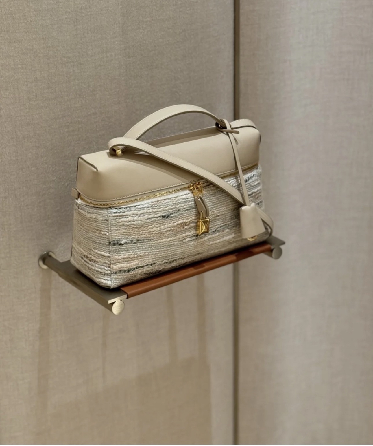 Loro Piana 手提包 L27