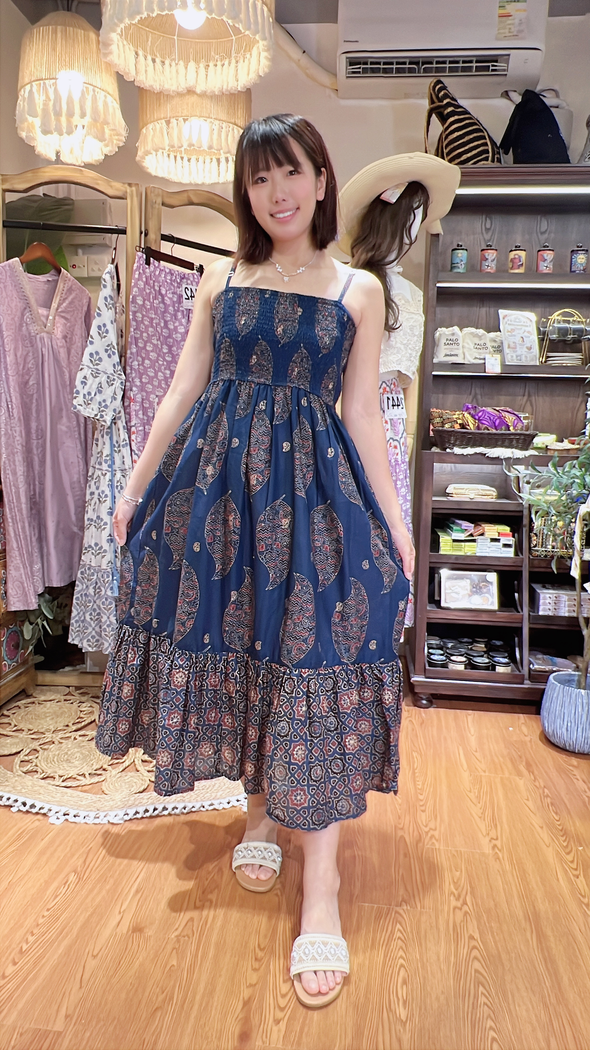 2447 Navy Blue Leaf Print Paisley Golden Stampling OP 47"