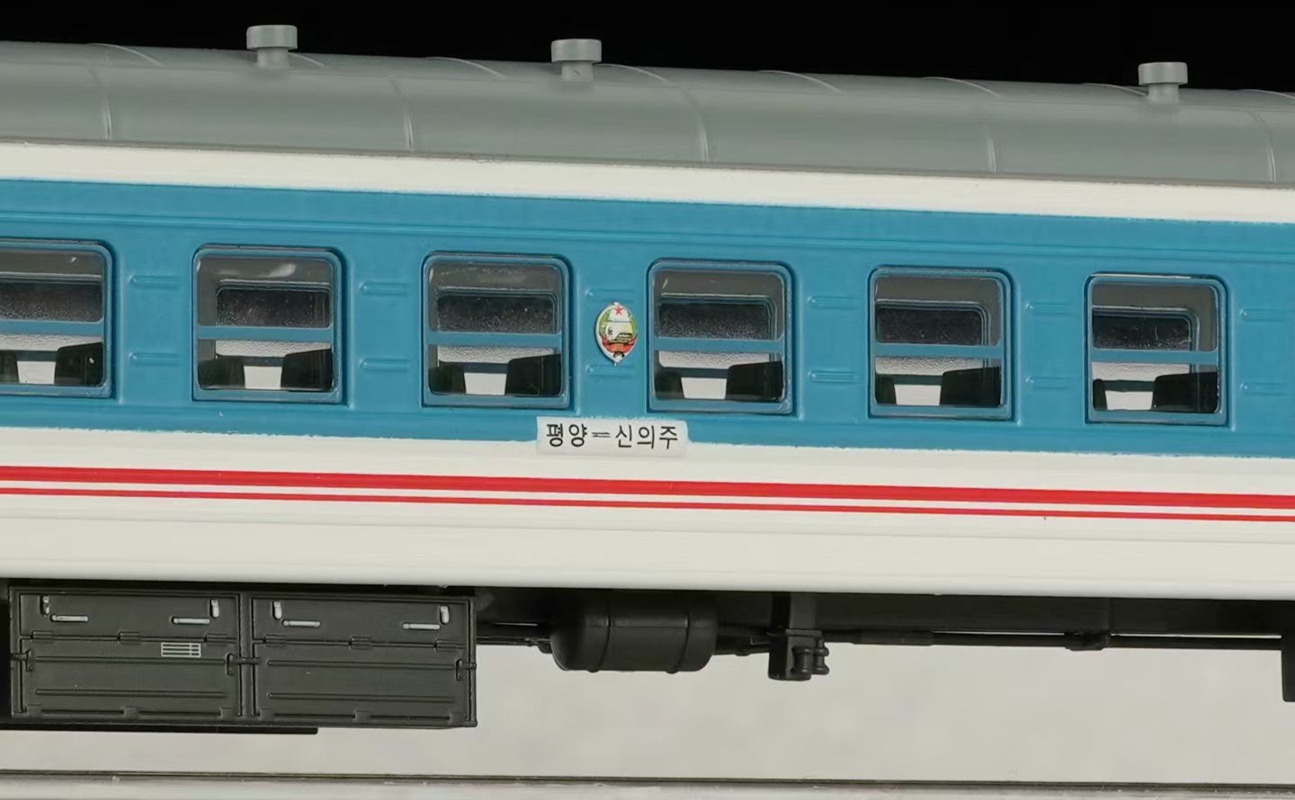 北韓火車模型系列（客運七節）