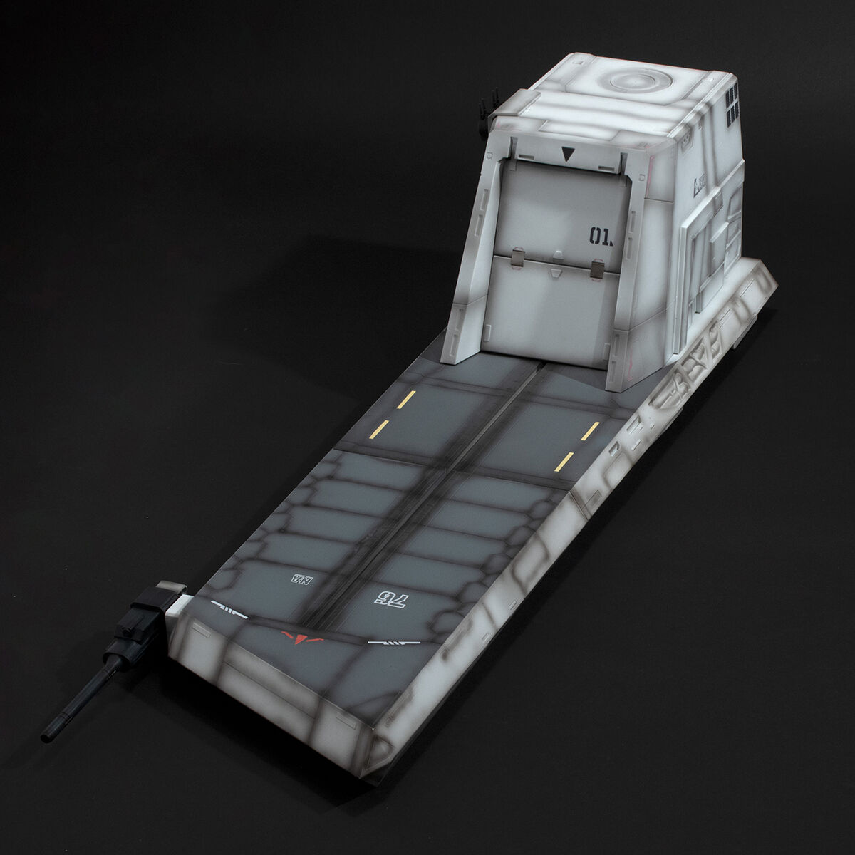 (預訂訂金 $1000) (總價 $2268) MegaHouse R.M.S. 機動戰士高達 UC 1/144 HG 用場景 新亞加瑪號彈射台格納庫 Realistic Model Series Mobile Suit Gundam UC Nahel Argama Catapult Deck for 1/144 HG (行版)