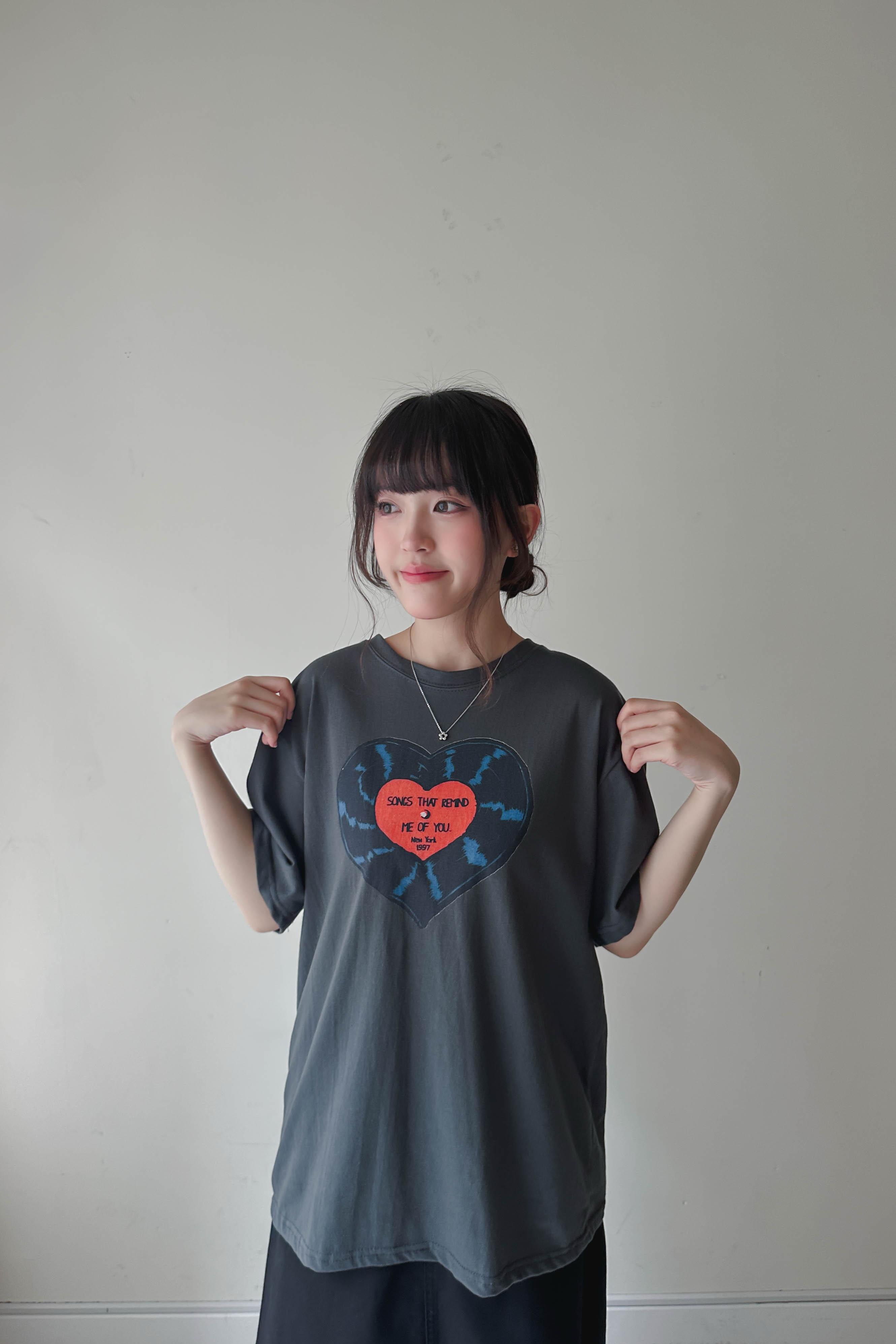 心型唱片CD Print Tee (兩色入)