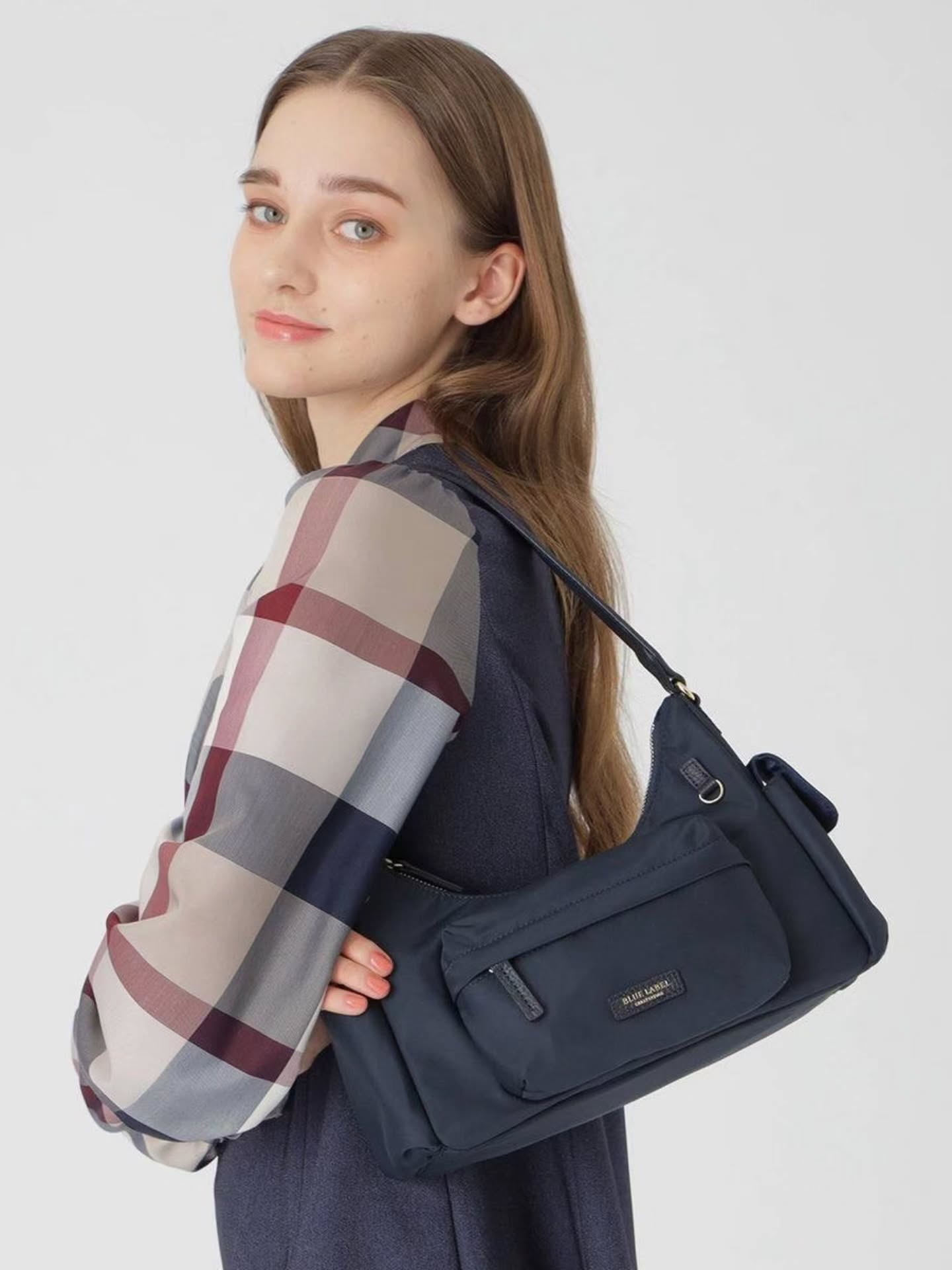 🇯🇵Blue Label 尼龙腋下包