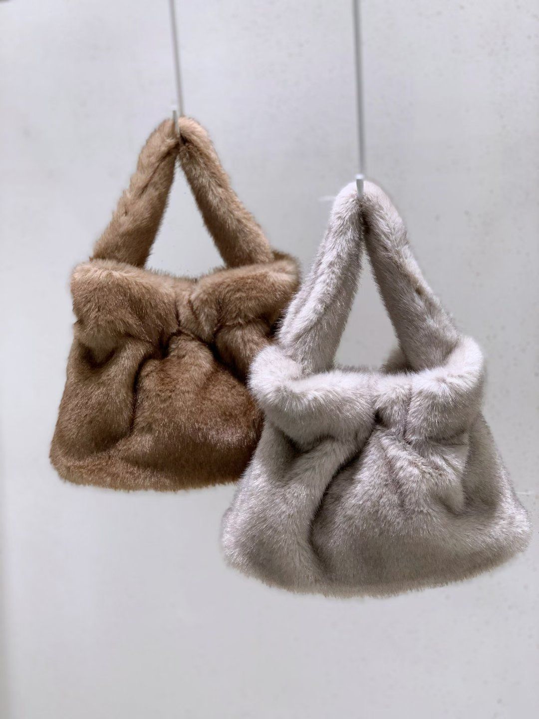 韓國🇰🇷毛毛袋 6色選擇！ （預購10-14天）