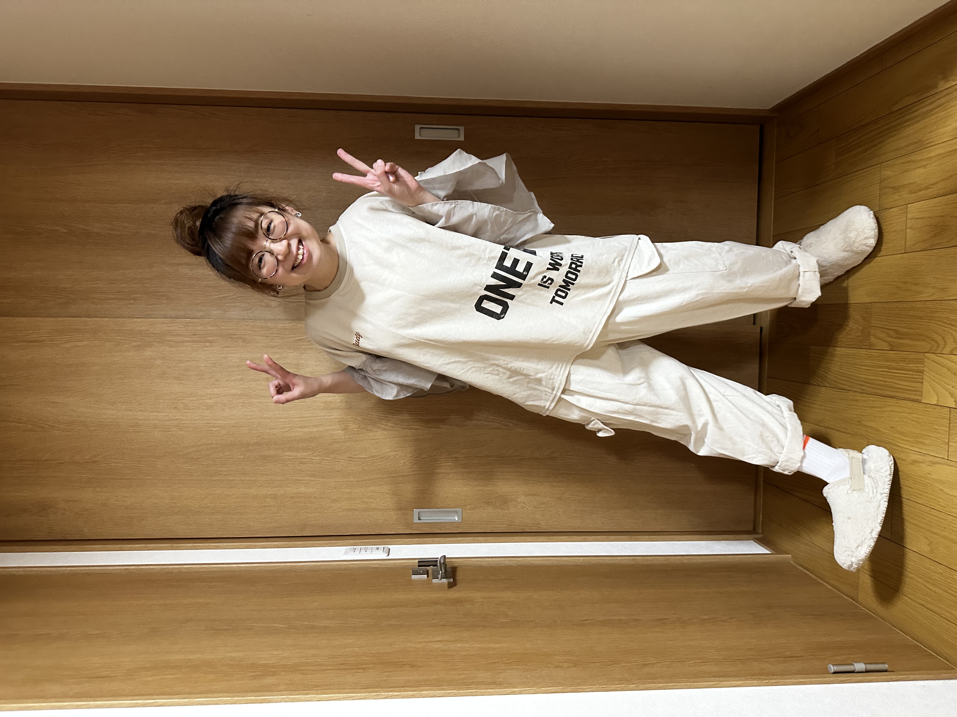 日本拼款荷葉邊衫