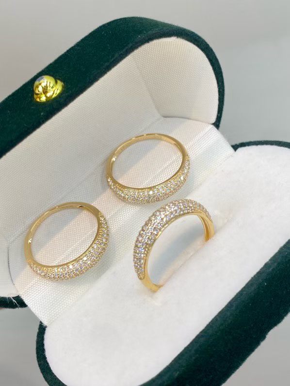 18K Diamond Ring 
