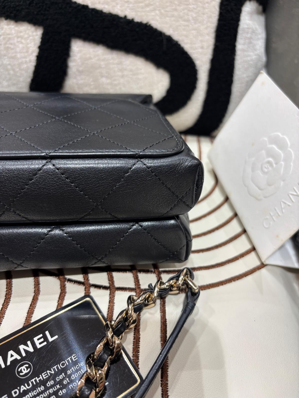 Chanel Top Handle 黑色金扣Crossbody Bag 100%Authentic, 95%New ✅收據✅Card✅Dust bag✅Box